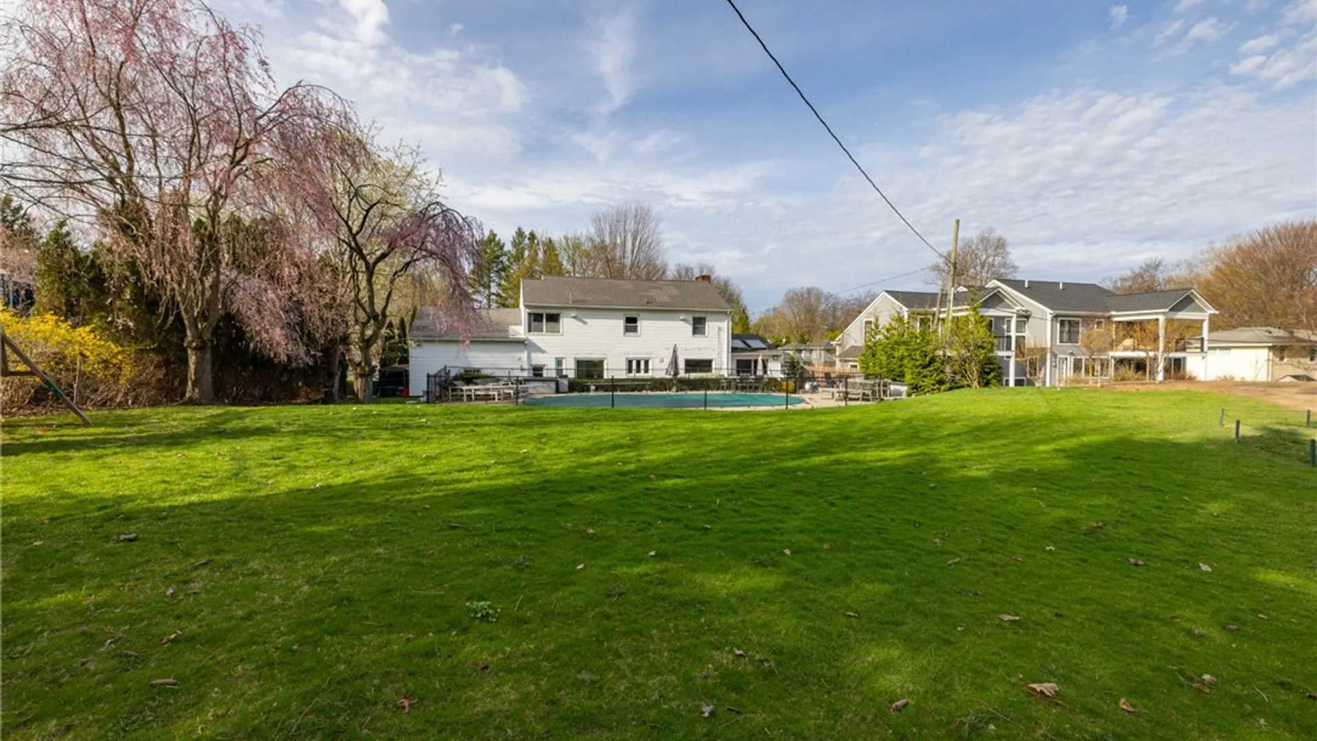 Property at 75 Pickwick Drive, Pittsford, NY 14618 44