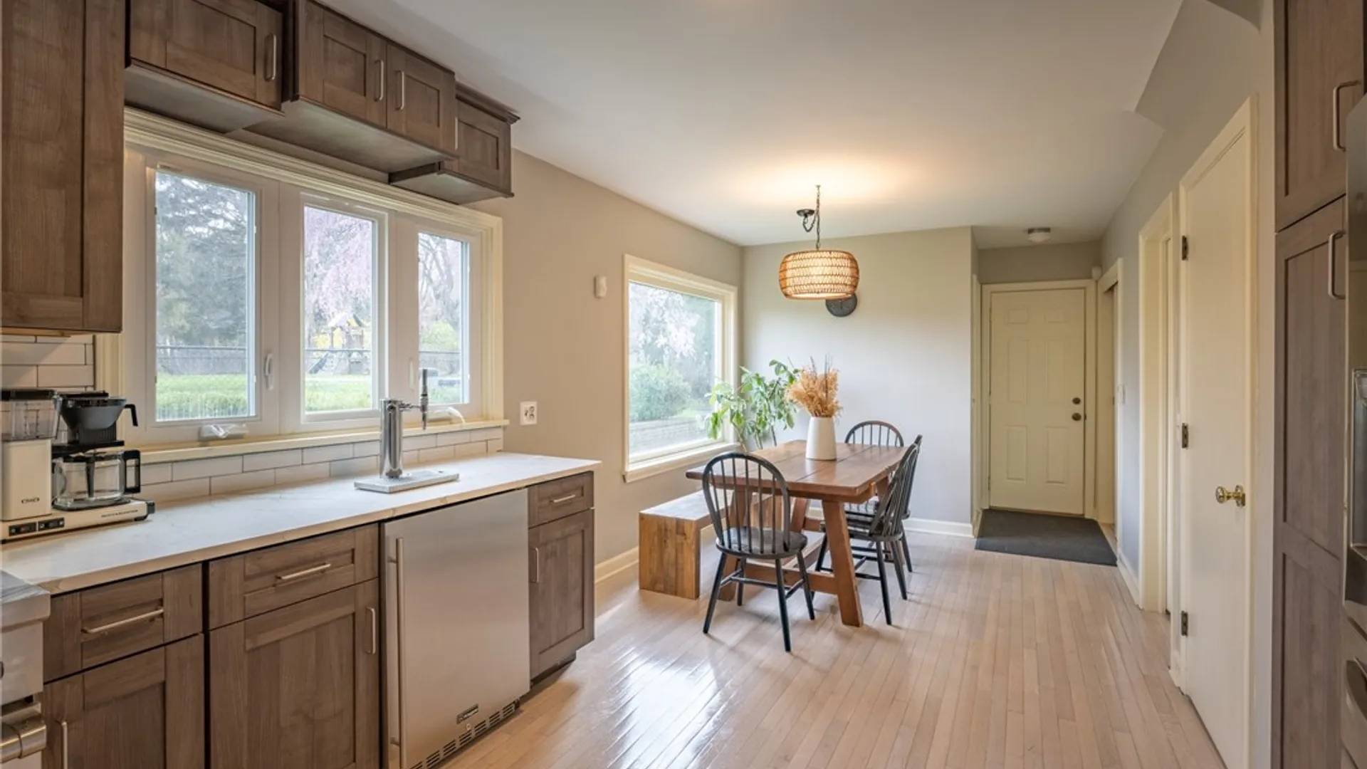 Property at 75 Pickwick Drive, Pittsford, NY 14618 6