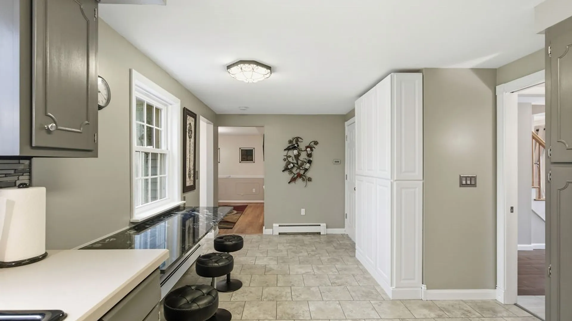 Property at 211 Oakridge, Salina, NY 13088 11