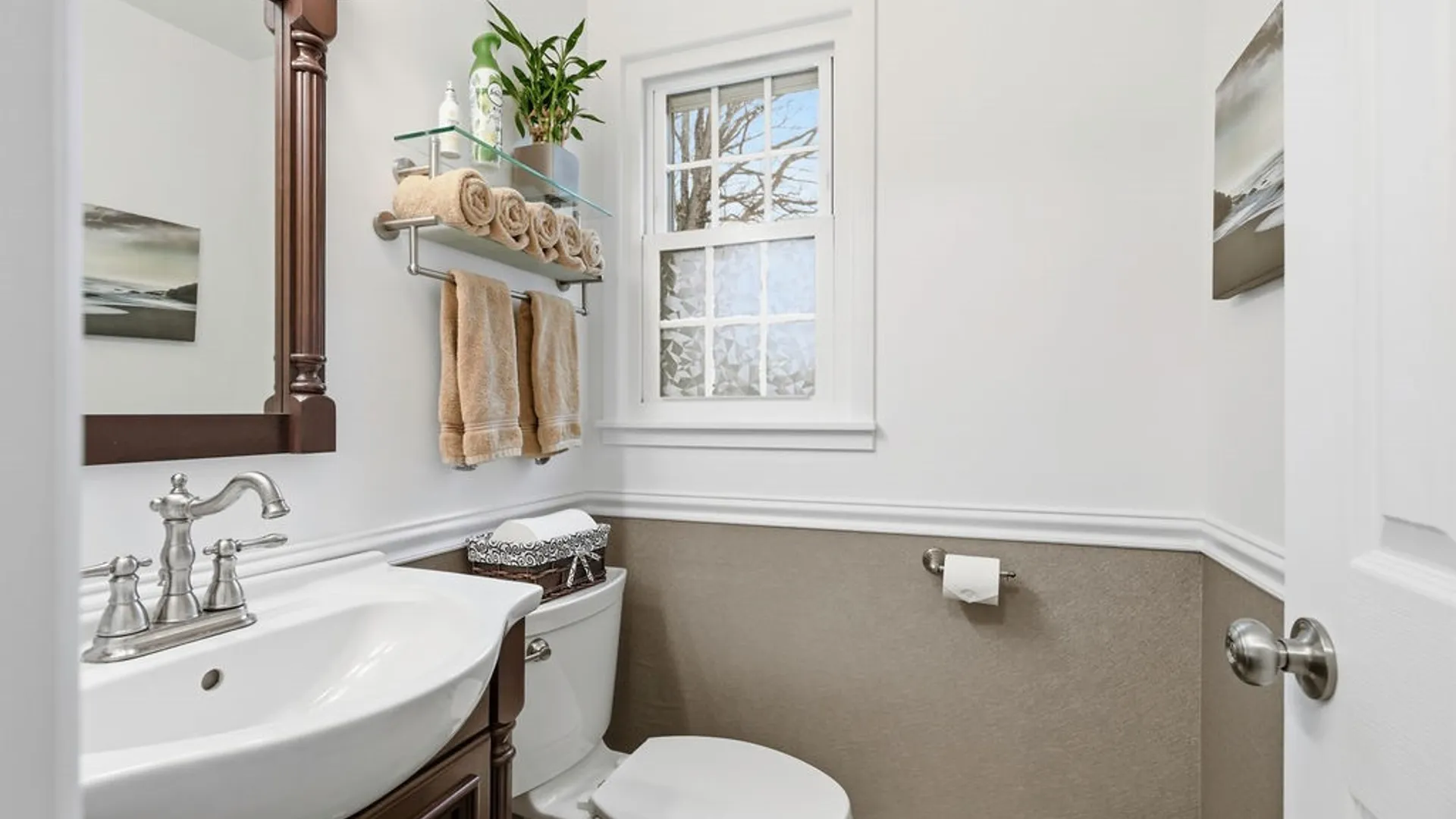 Property at 211 Oakridge, Salina, NY 13088 19