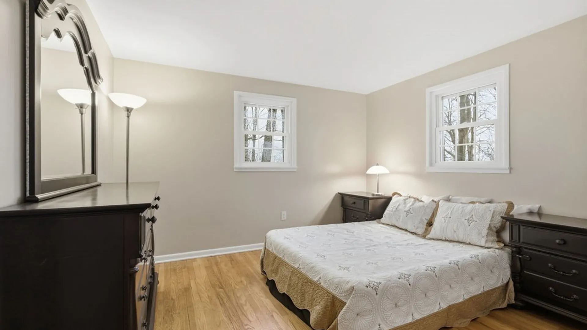 Property at 211 Oakridge, Salina, NY 13088 32