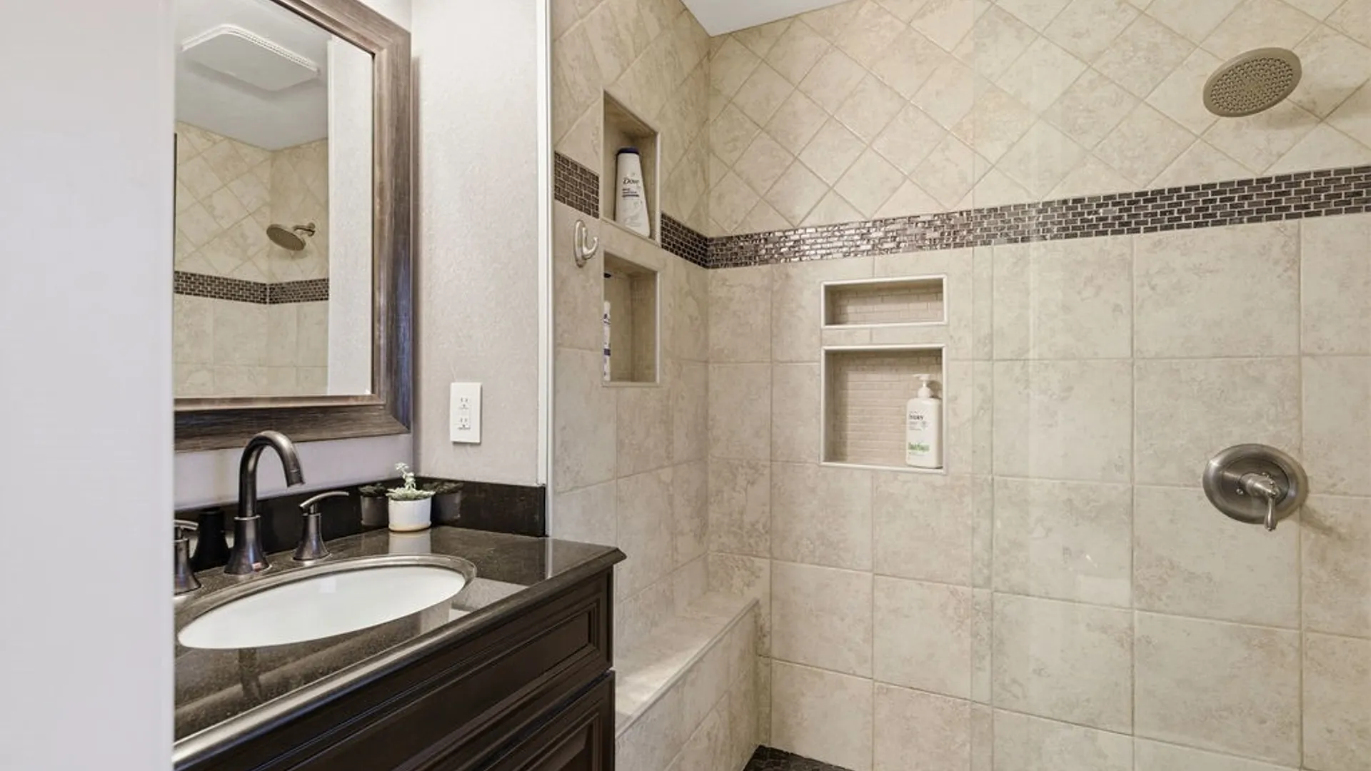 Property at 211 Oakridge, Salina, NY 13088 37