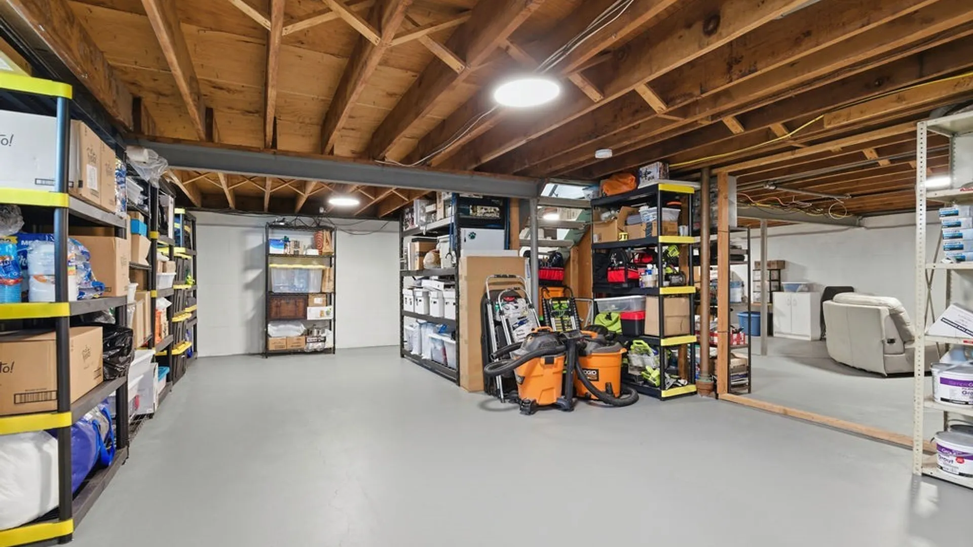 Property at 211 Oakridge, Salina, NY 13088 46