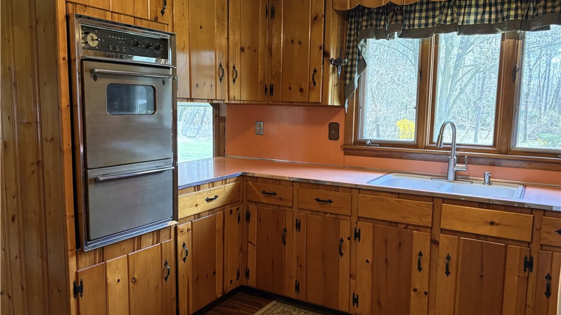 Property at 114 Norris Dr, Waterloo, NY 13165 13