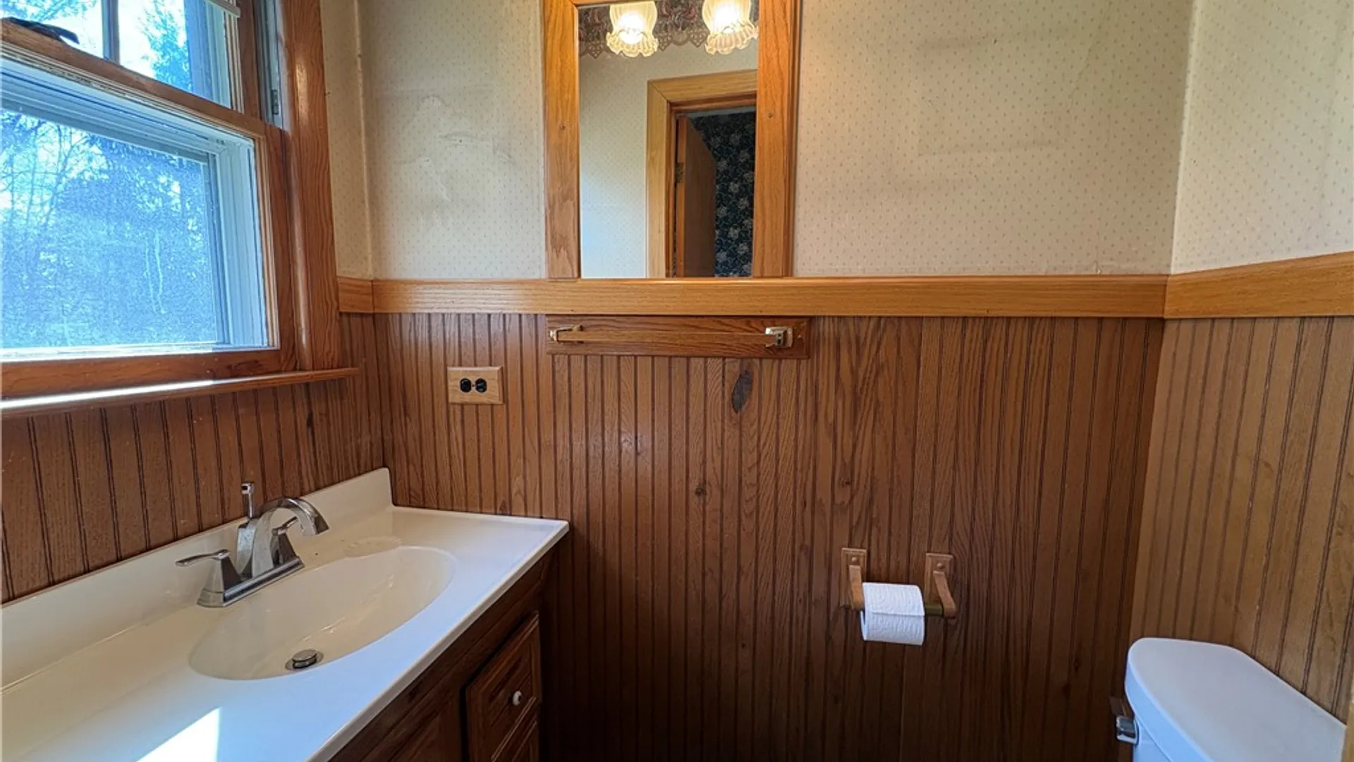 Property at 114 Norris Dr, Waterloo, NY 13165 14