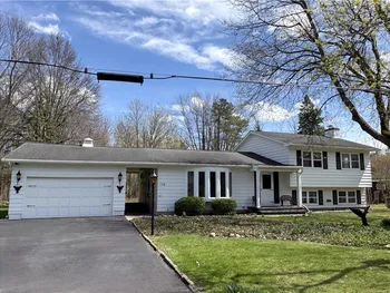 Property at 114 Norris Dr, Waterloo, NY 13165