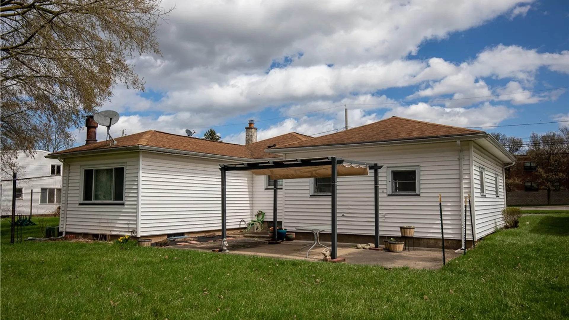 Property at 379 Norran Drive, Irondequoit, NY 14609 20