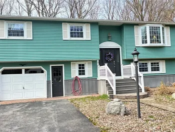 Property at 20 Hickory Drive, Schroeppel, NY 13132