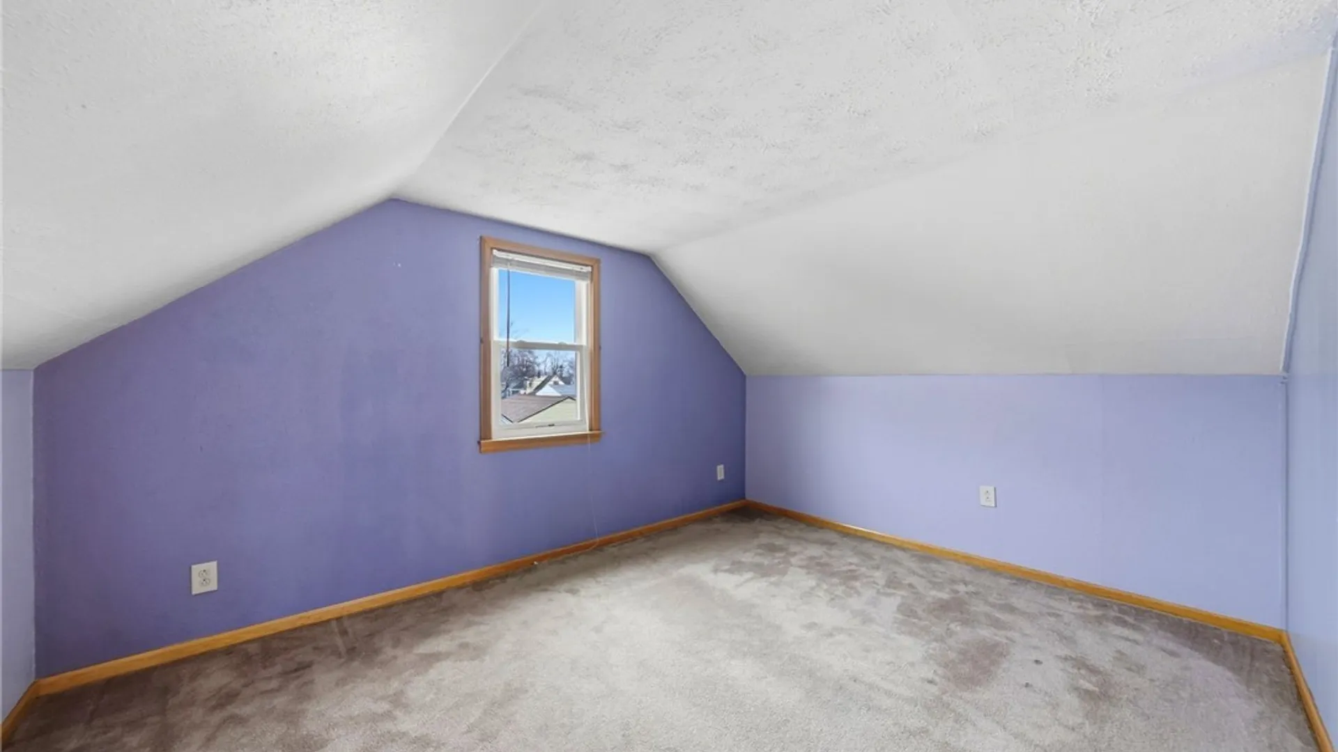 Property at 9 Clarence Harder Drive, Tonawanda, NY 14150 25