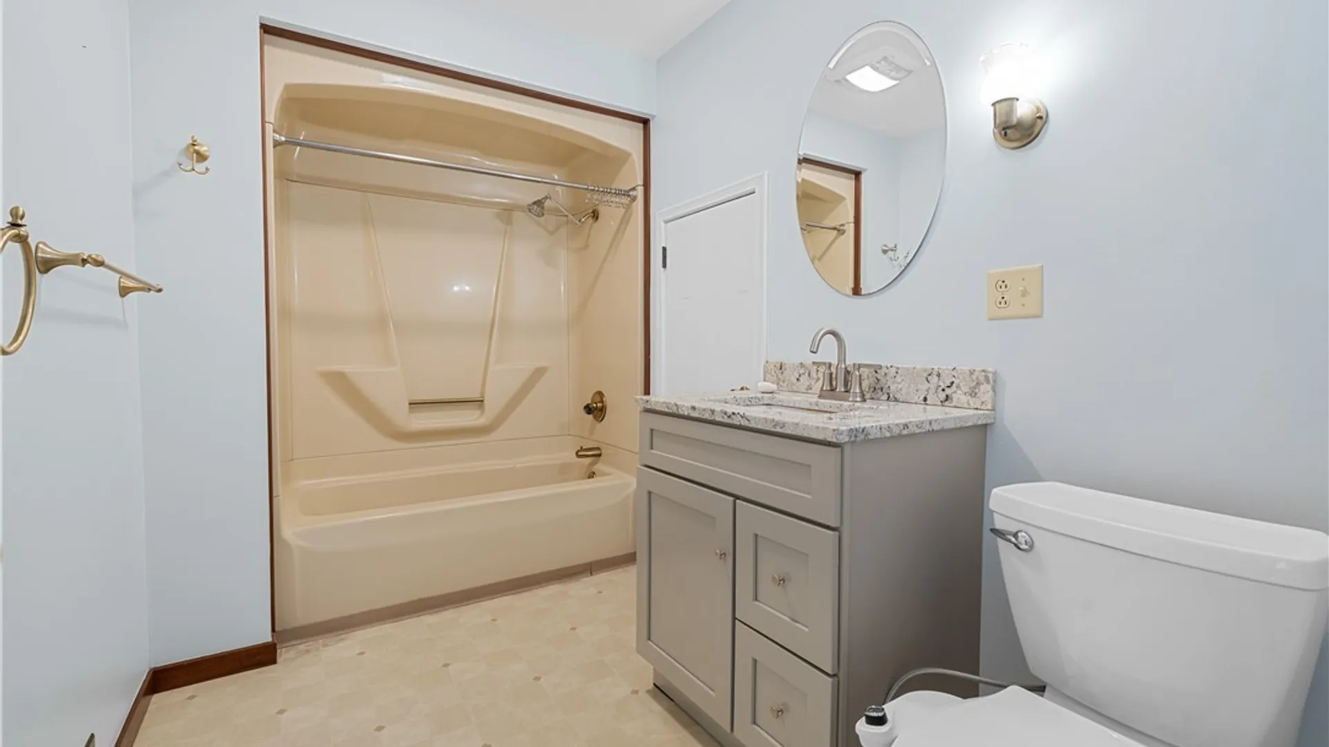 Property at 80 Hartford, New Hartford, NY 13413 10