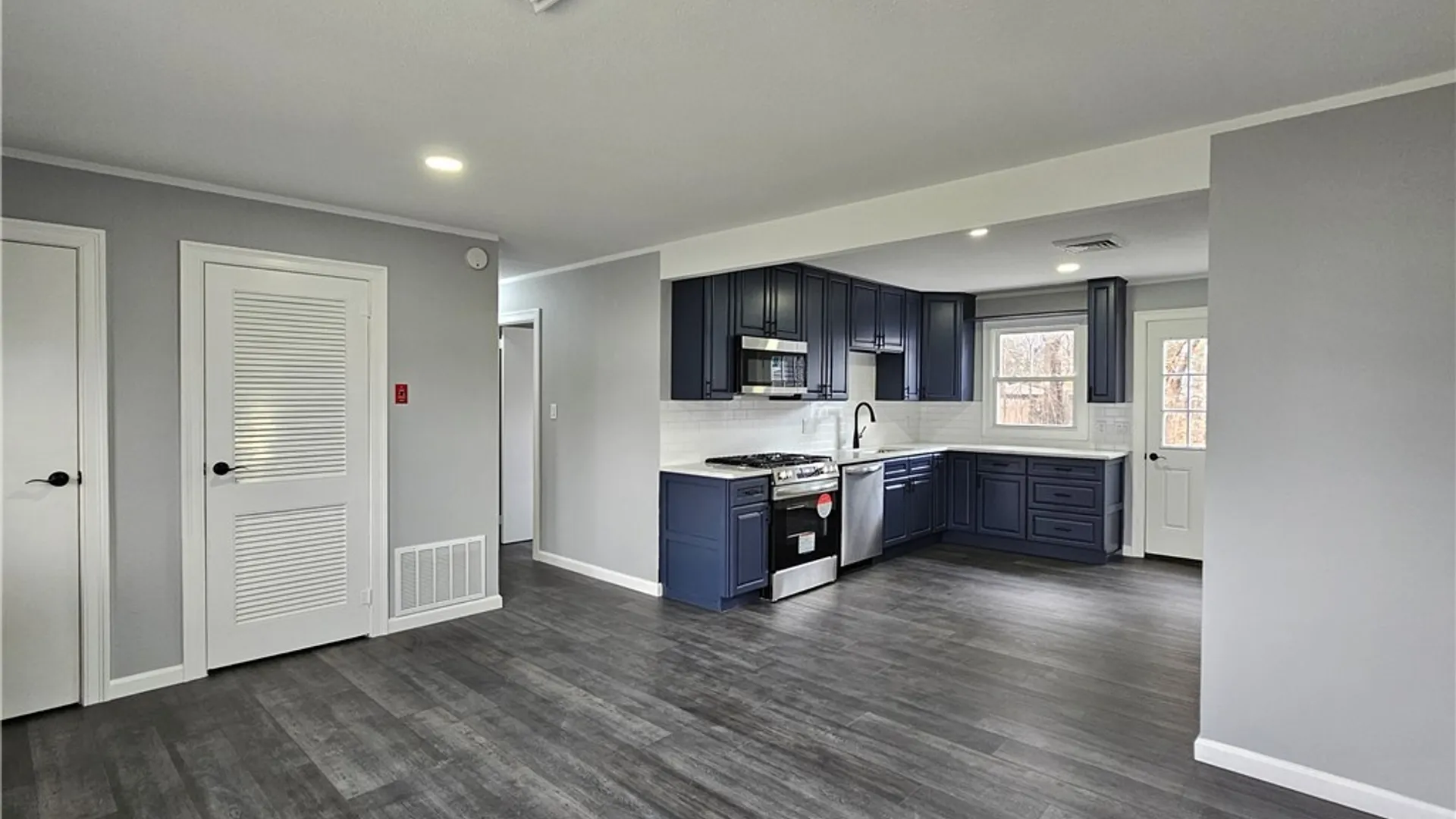 Property at 46 Walnut Drive, Whitestown, NY 13492 9