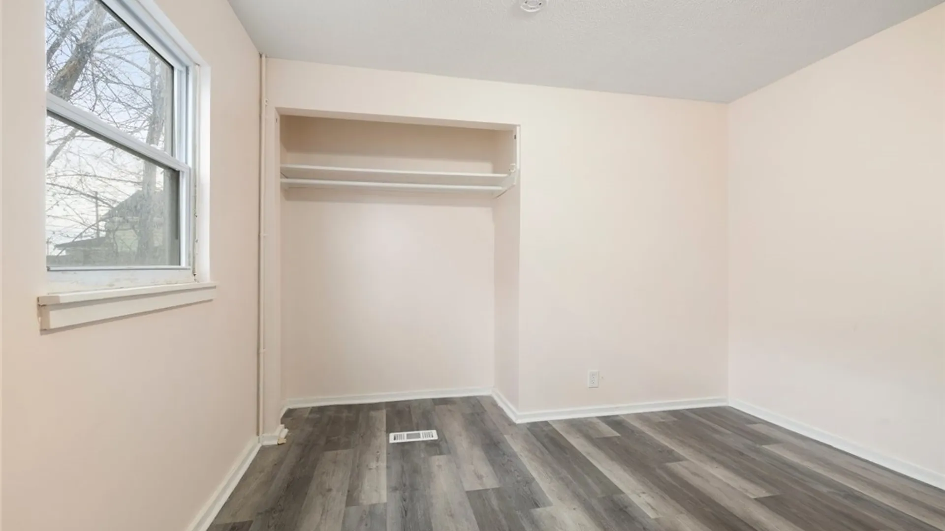 Property at 1609 Salina Street, Syracuse, NY 13208 10