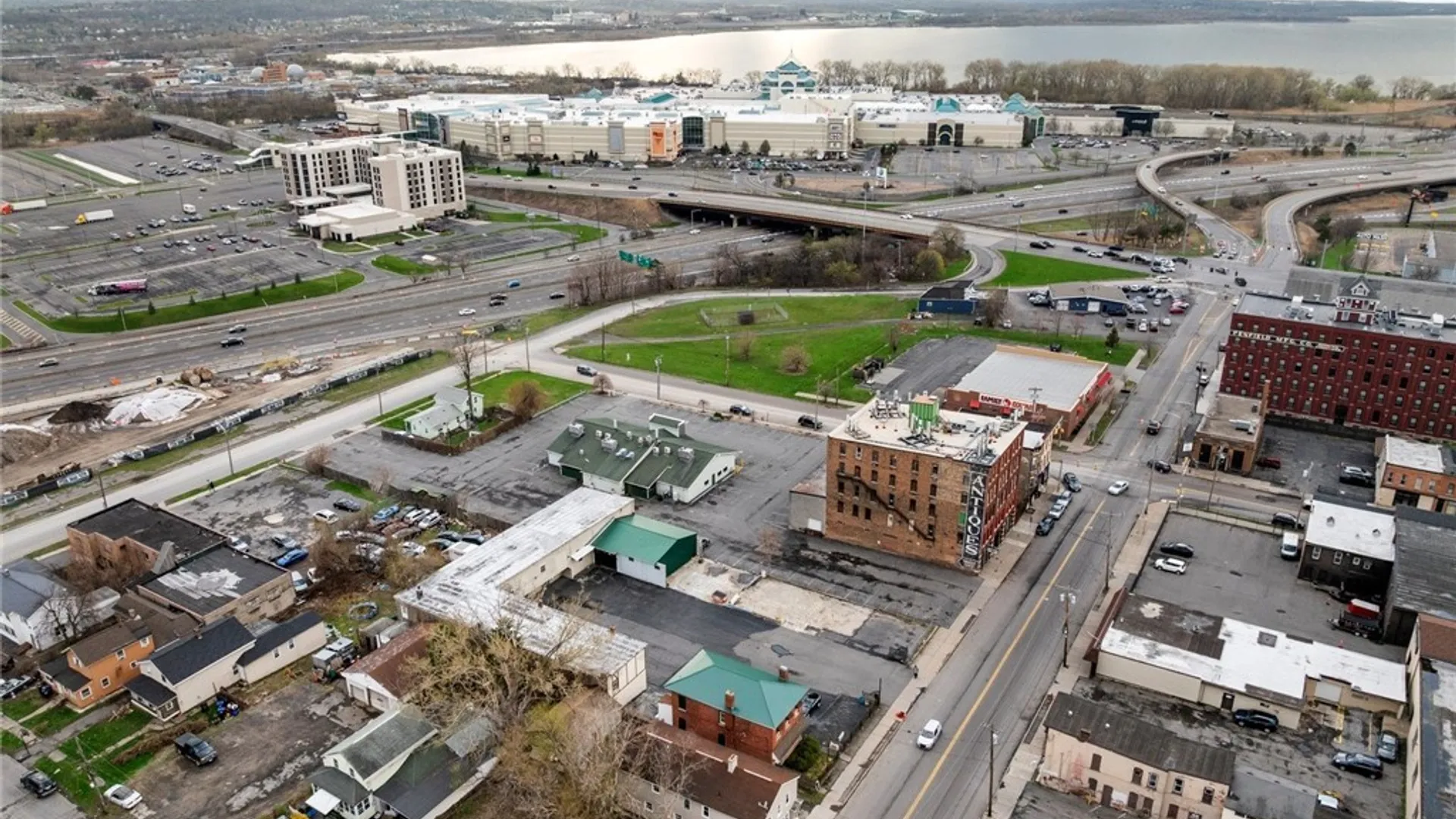 Property at 1609 Salina Street, Syracuse, NY 13208 3