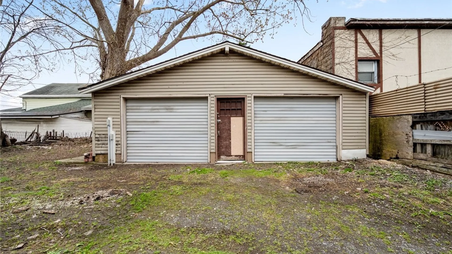 Property at 1609 Salina Street, Syracuse, NY 13208 42