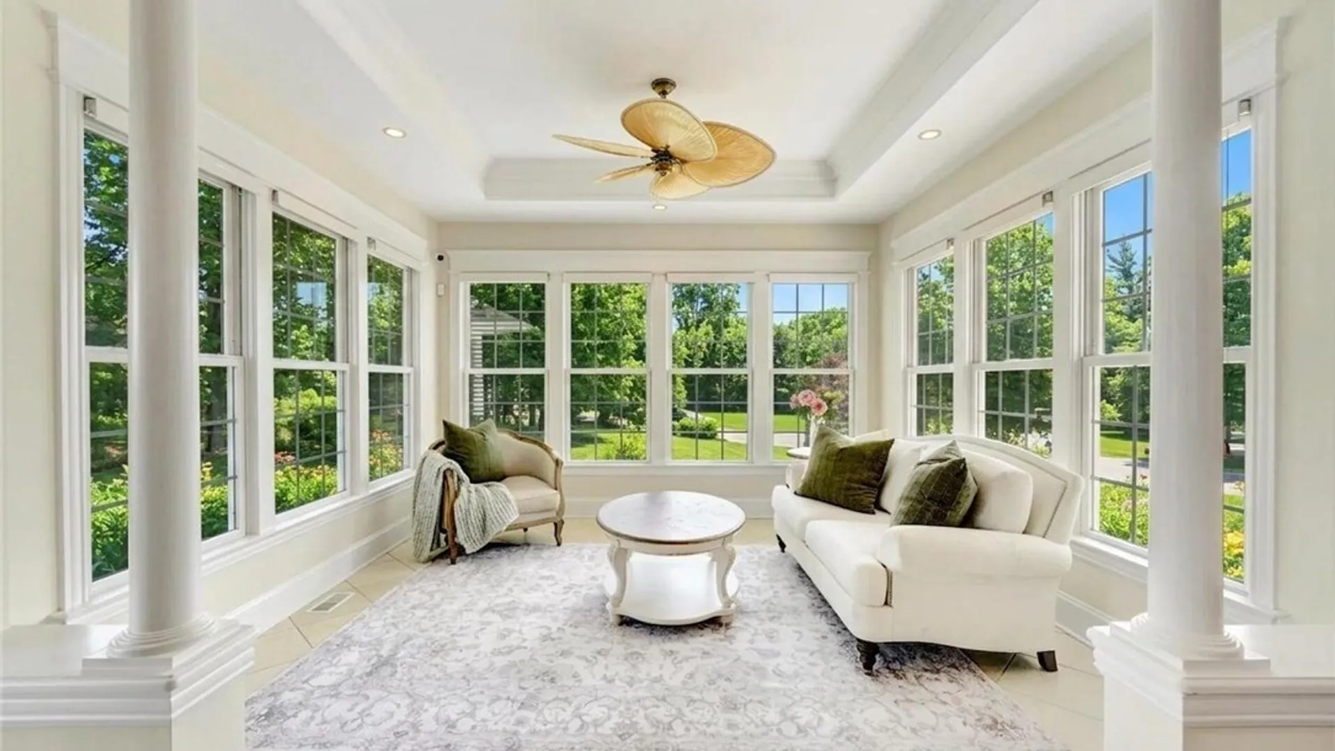 Property at 35 Birdsong Parkway, Orchard Park, NY 14127 3