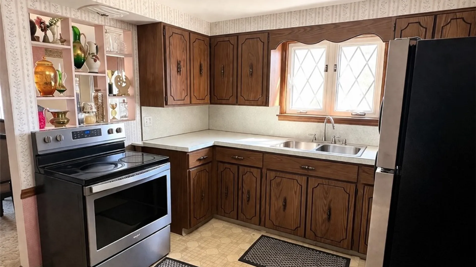 Property at 309 Bernhardt Drive, Amherst, NY 14226 10