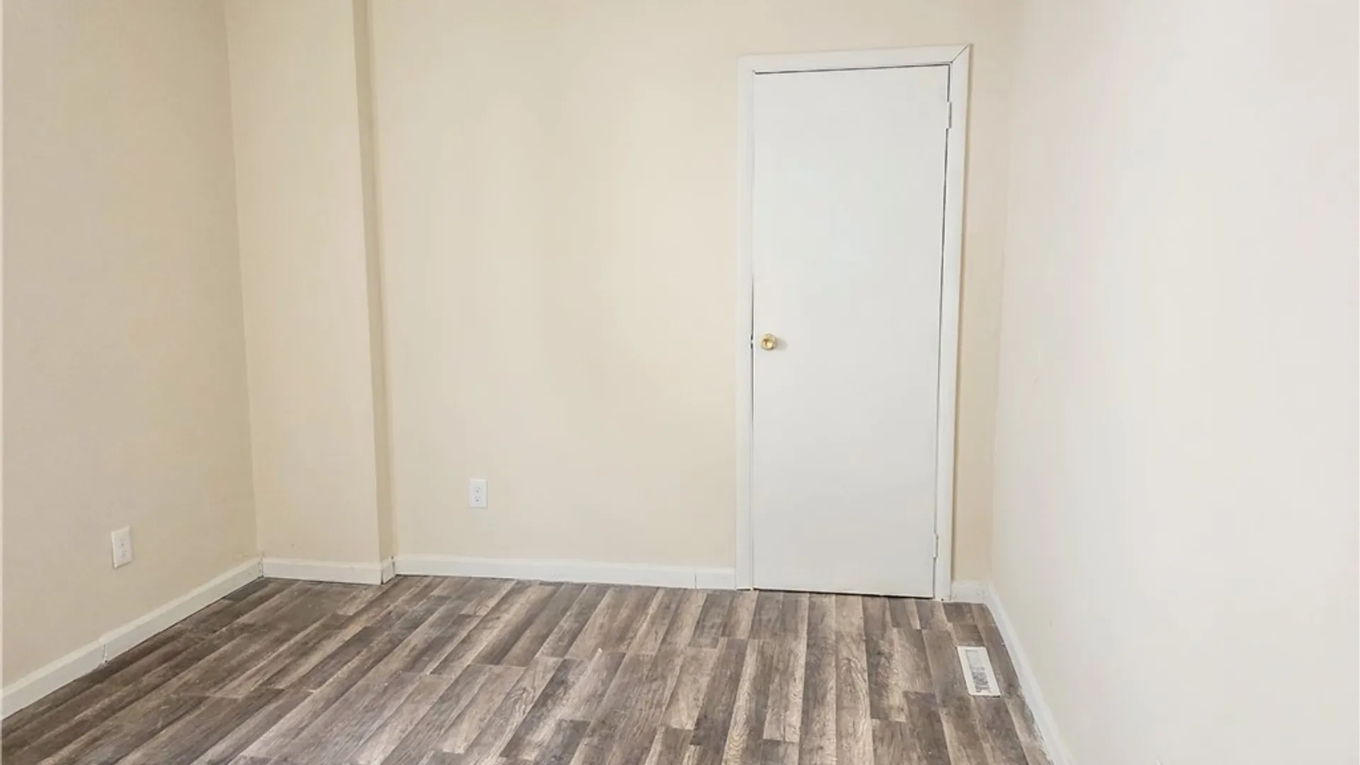 Property at 1618 16th Street, Niagara Falls, NY 14305 22