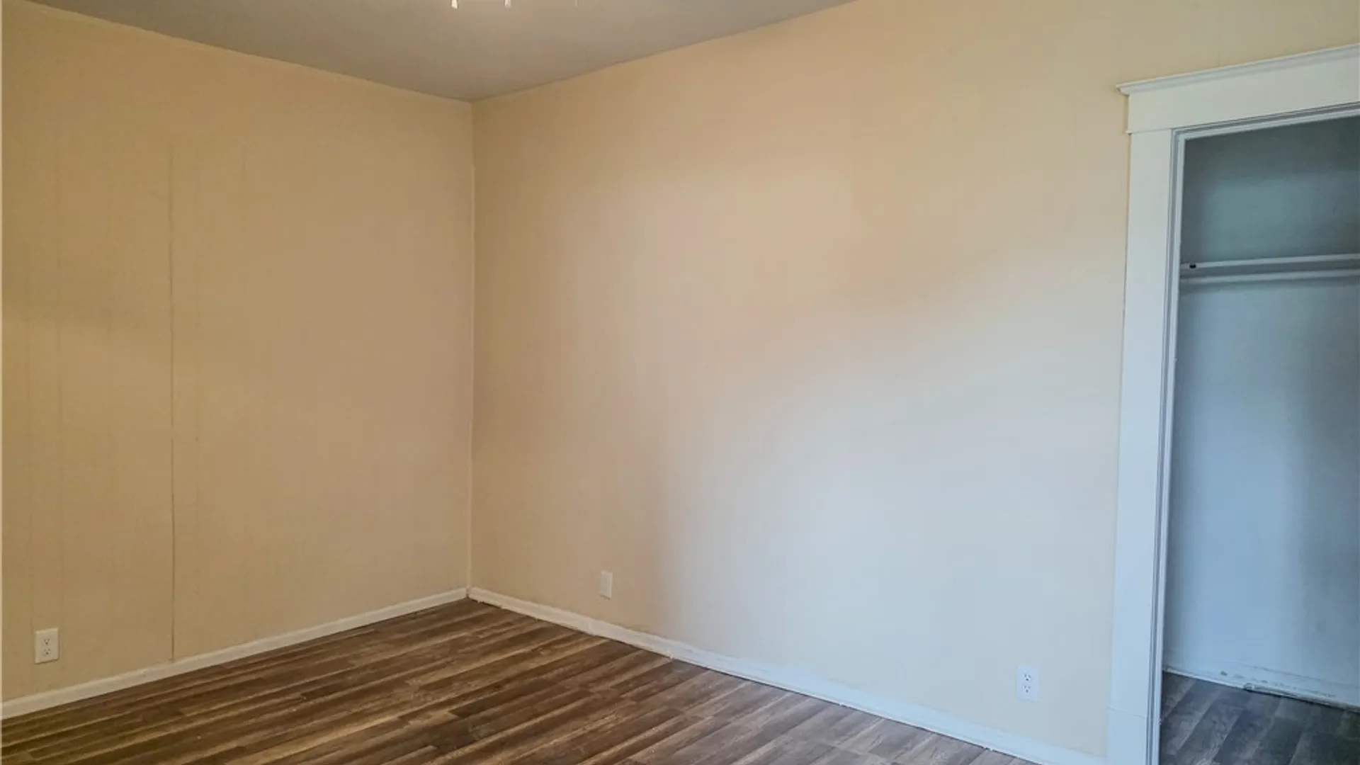 Property at 1618 16th Street, Niagara Falls, NY 14305 24
