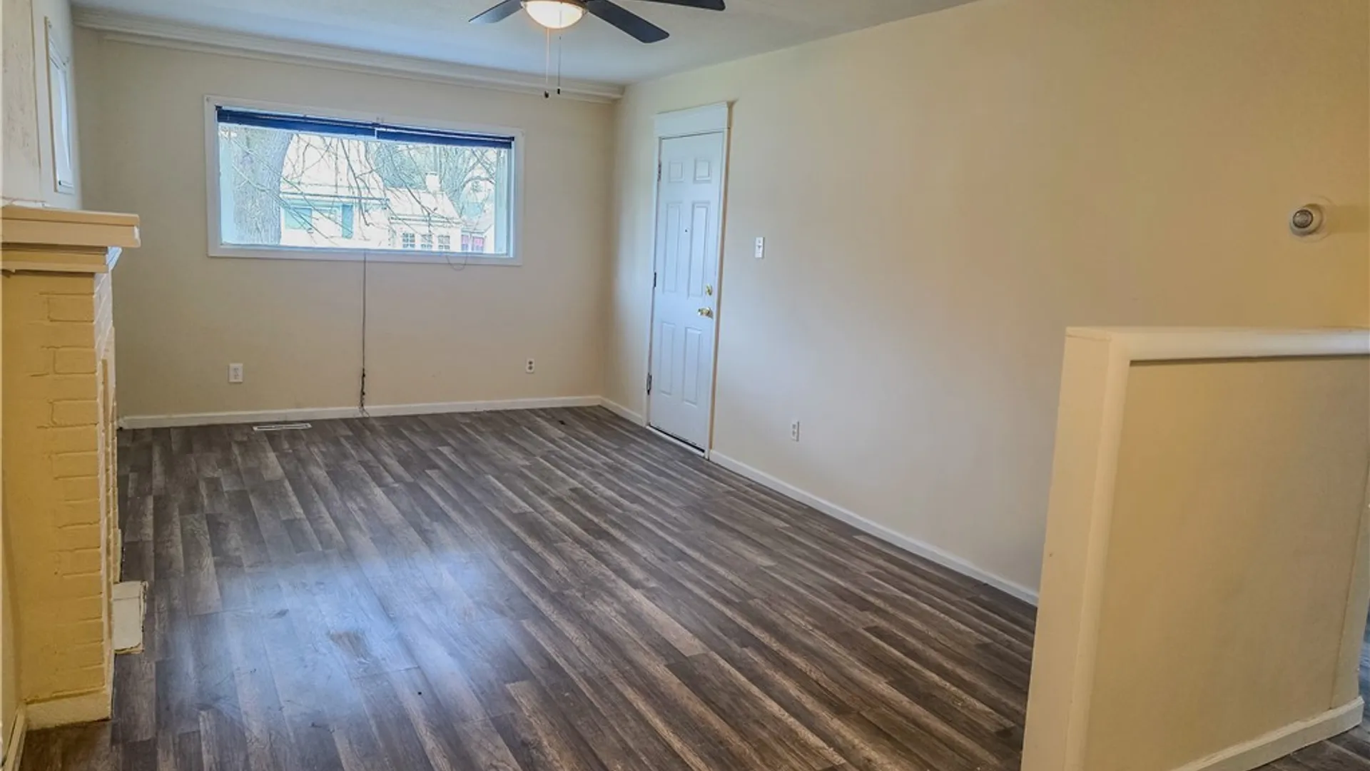 Property at 1618 16th Street, Niagara Falls, NY 14305 3
