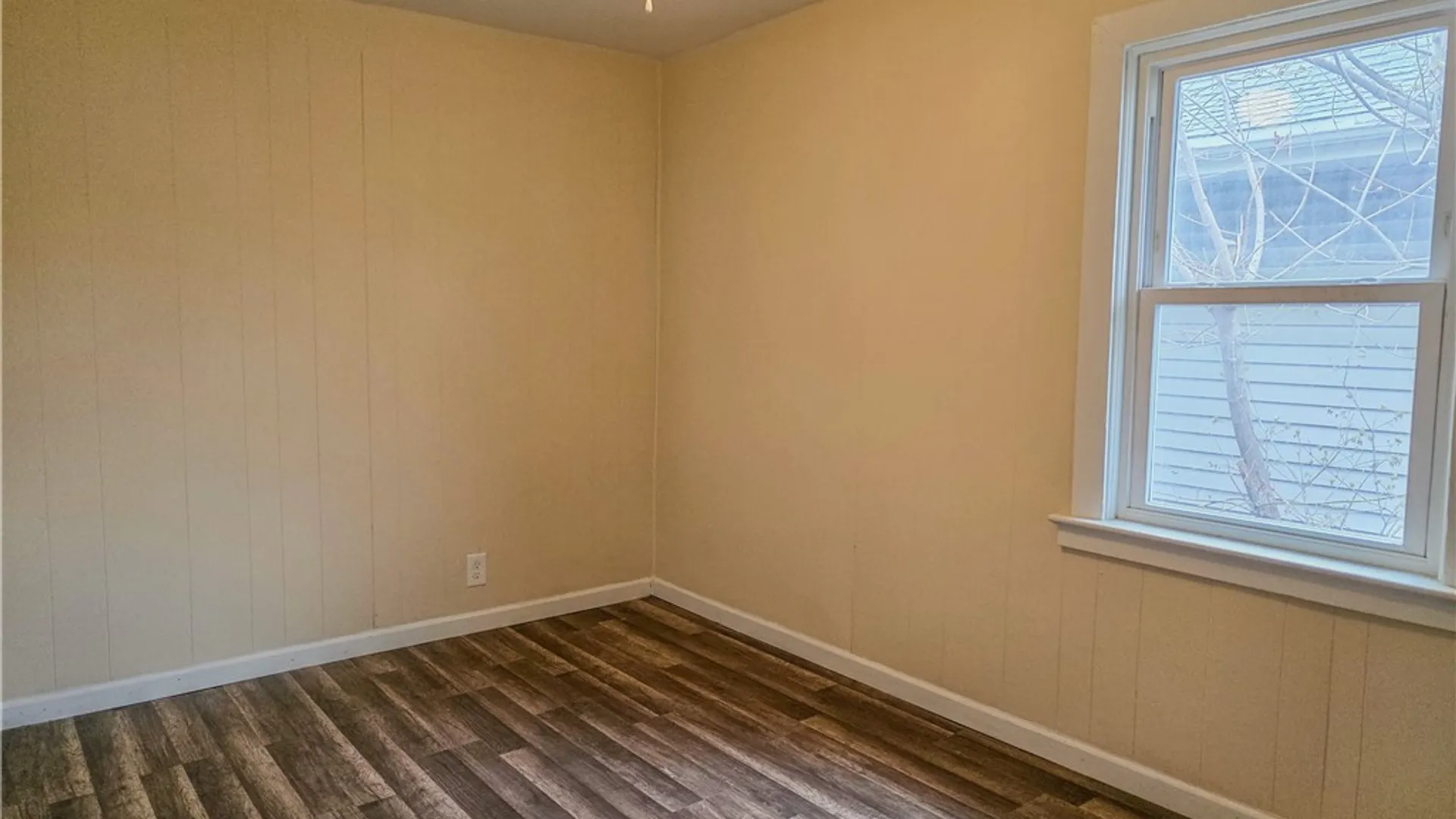 Property at 1618 16th Street, Niagara Falls, NY 14305 9
