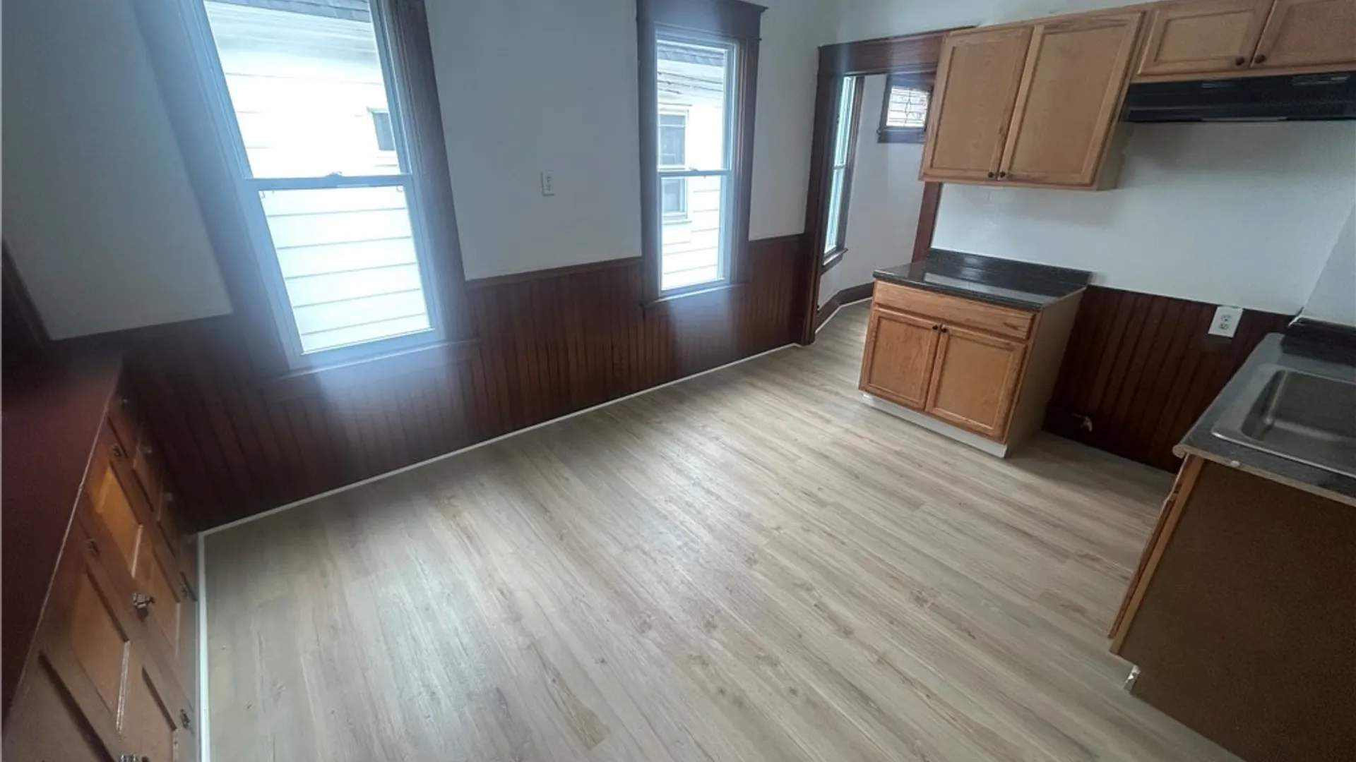Property at 411 Upper Cambridge Avenue, Buffalo, NY 14215 6