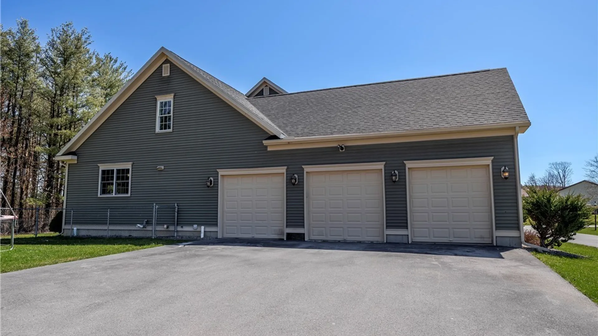 Property at 9183 Olin Road, Marcy, NY 13403 10