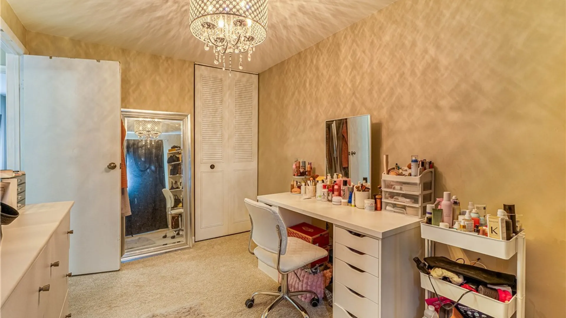 Property at 7062 Northview Drive, Lockport Town, NY 14094 16