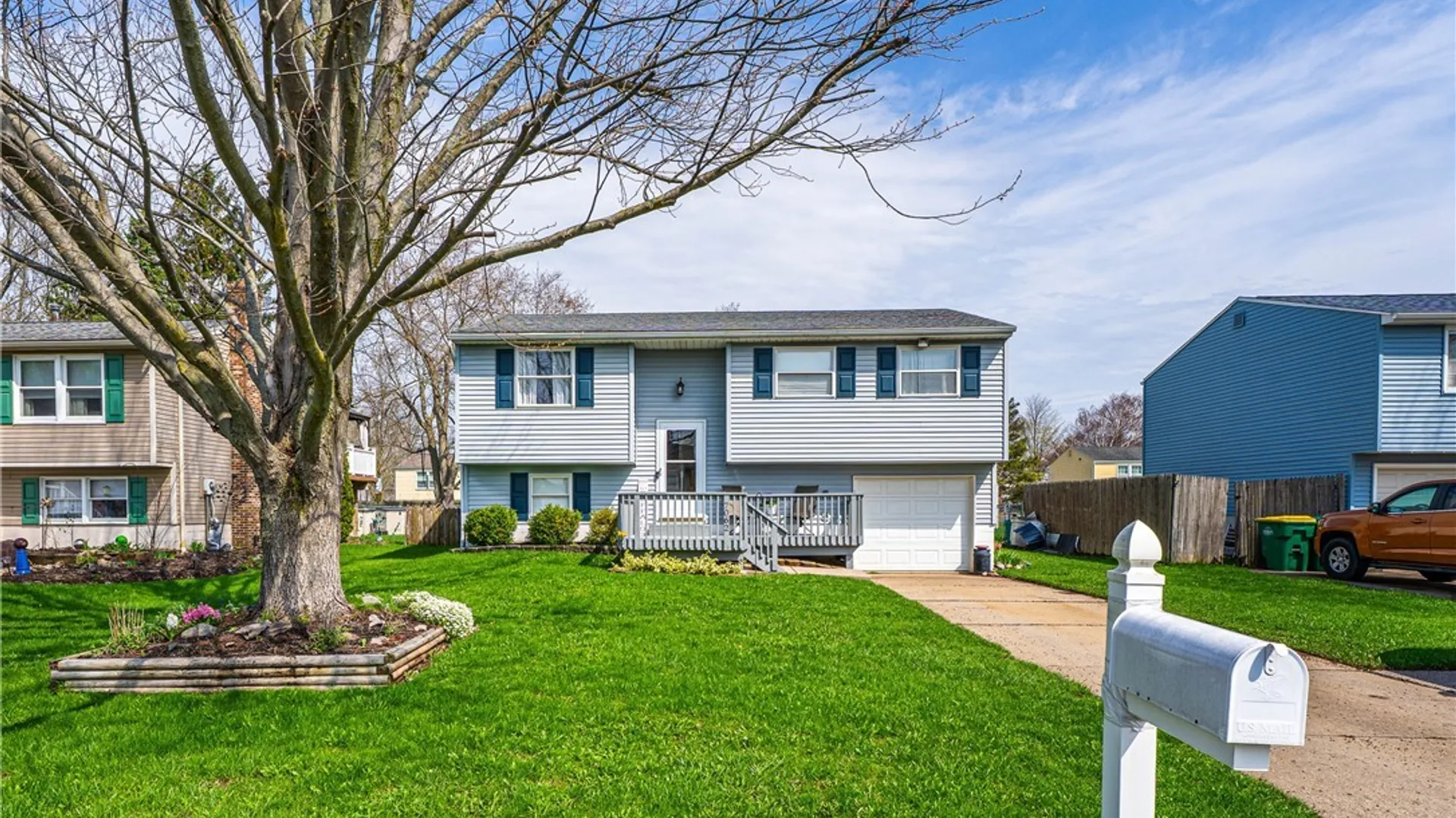 Property at 7062 Northview Drive, Lockport Town, NY 14094 2