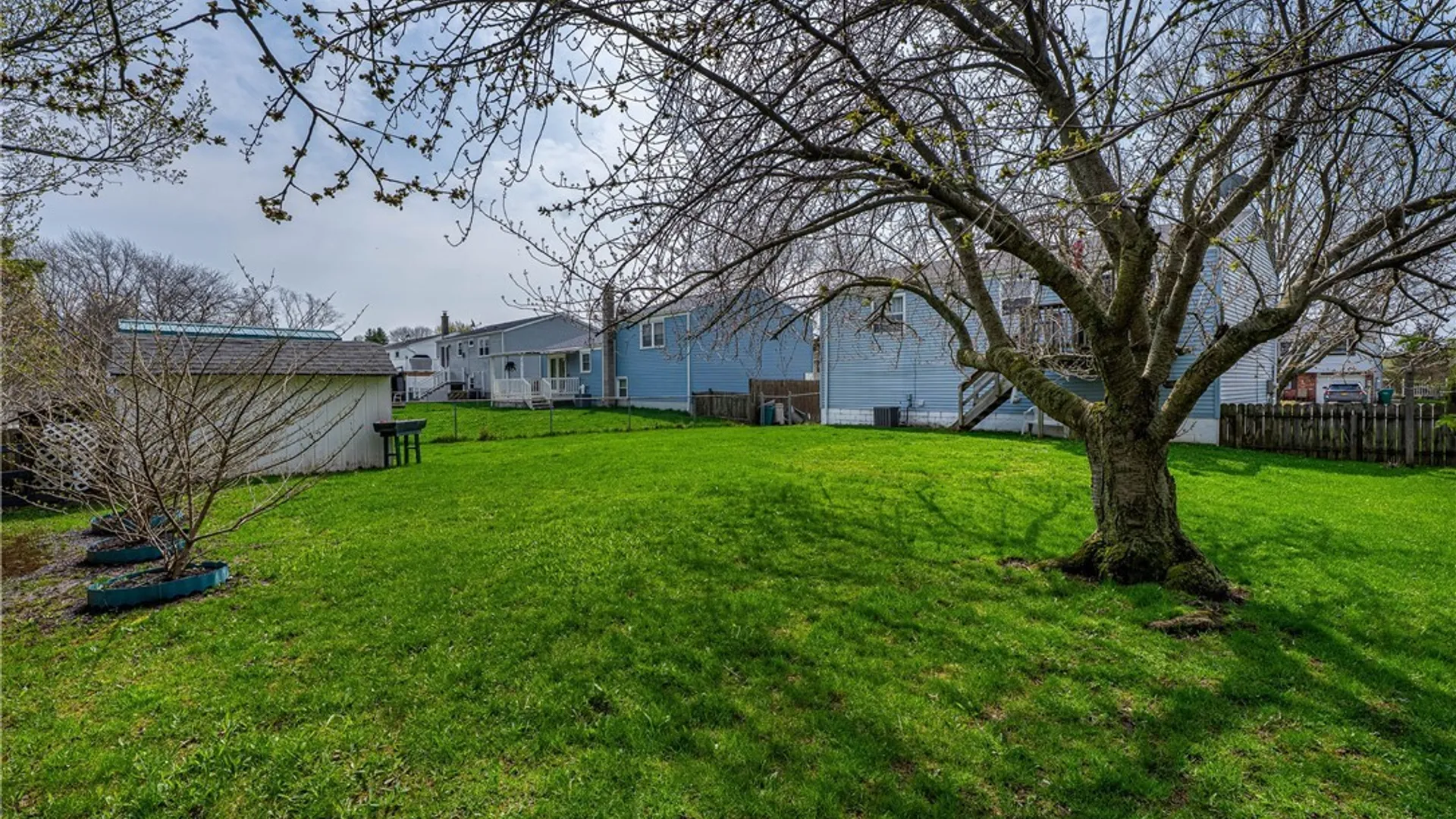 Property at 7062 Northview Drive, Lockport Town, NY 14094 24