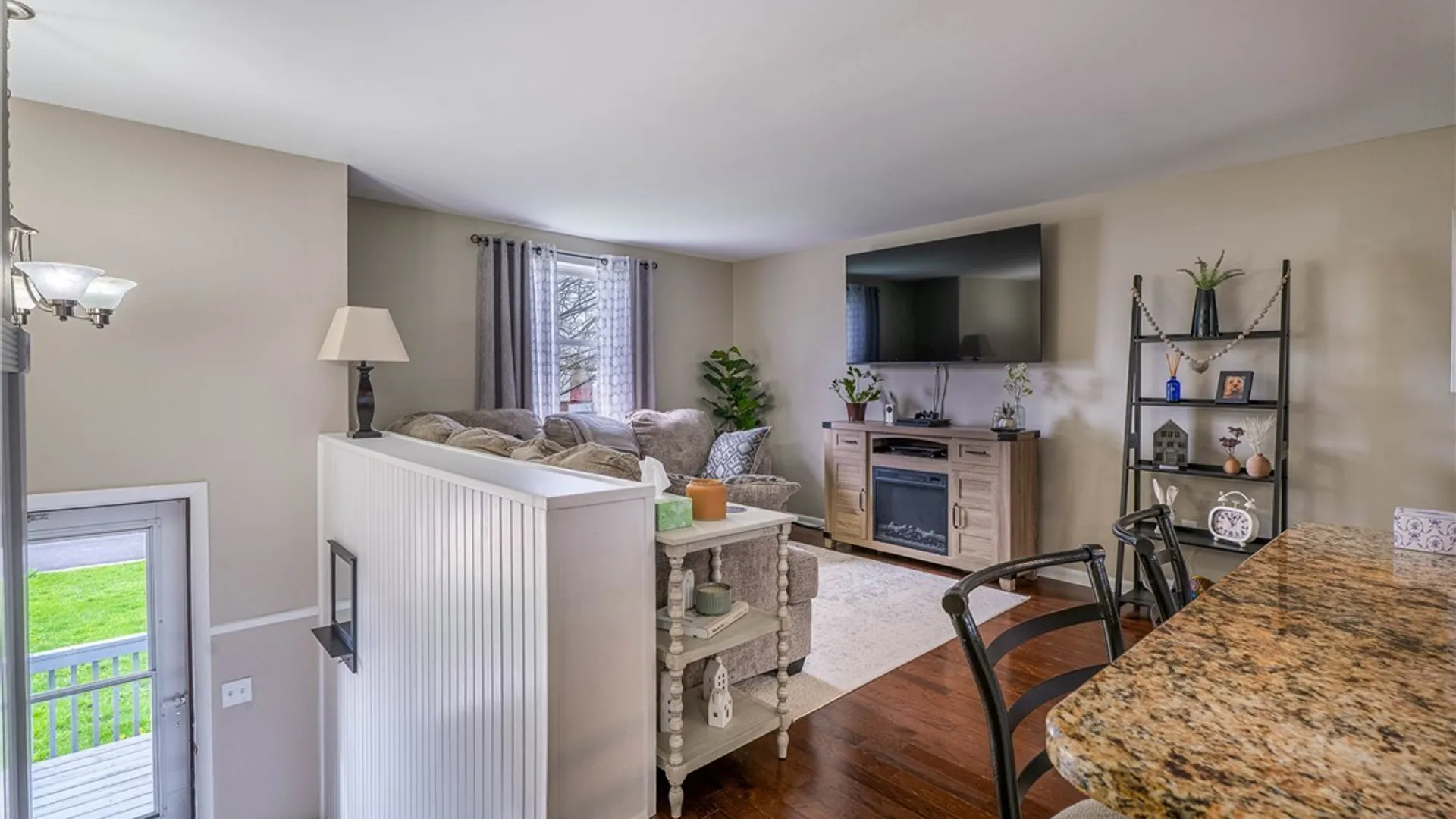 Property at 7062 Northview Drive, Lockport Town, NY 14094 5