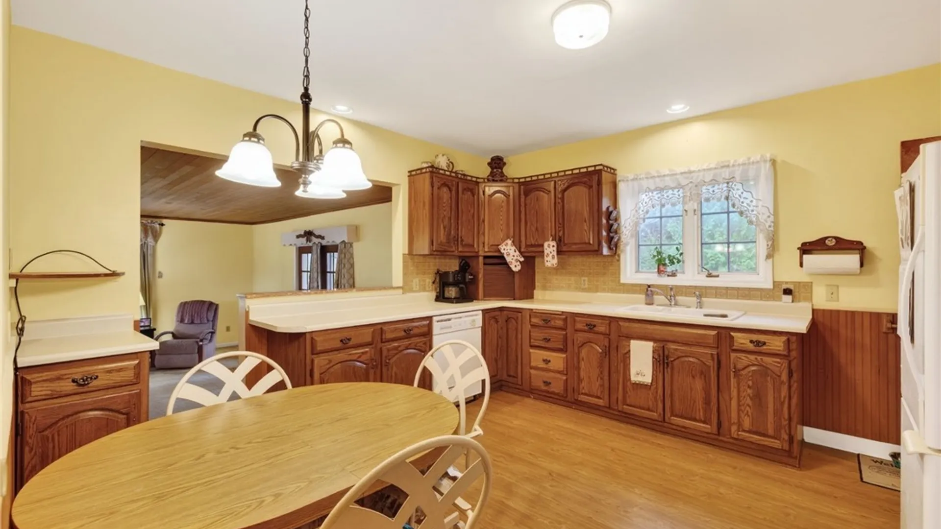 Property at 2999 Chili Avenue, Chili, NY 14624 12