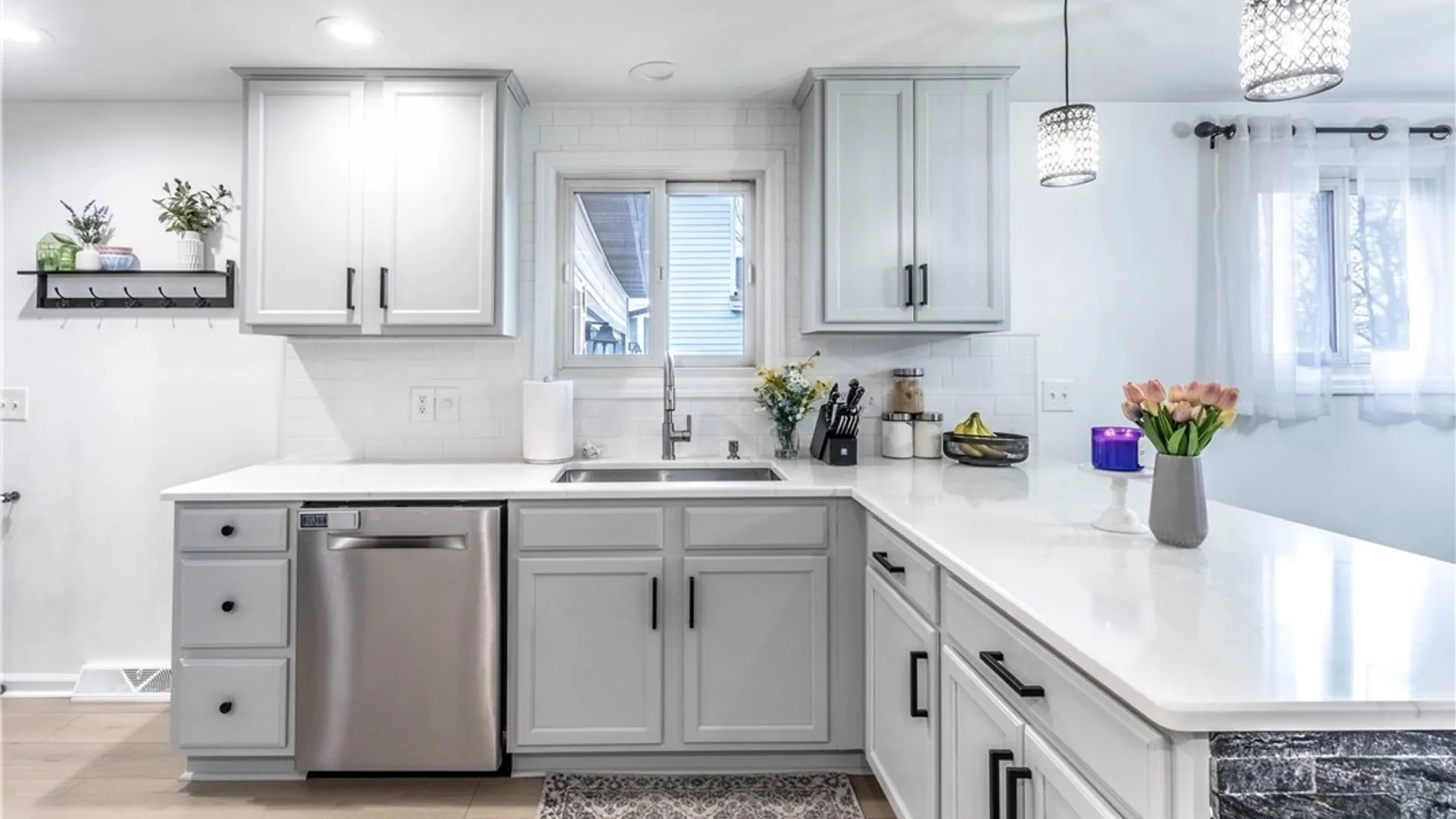 Property at 94 Gregory Court, Cheektowaga, NY 14043 11