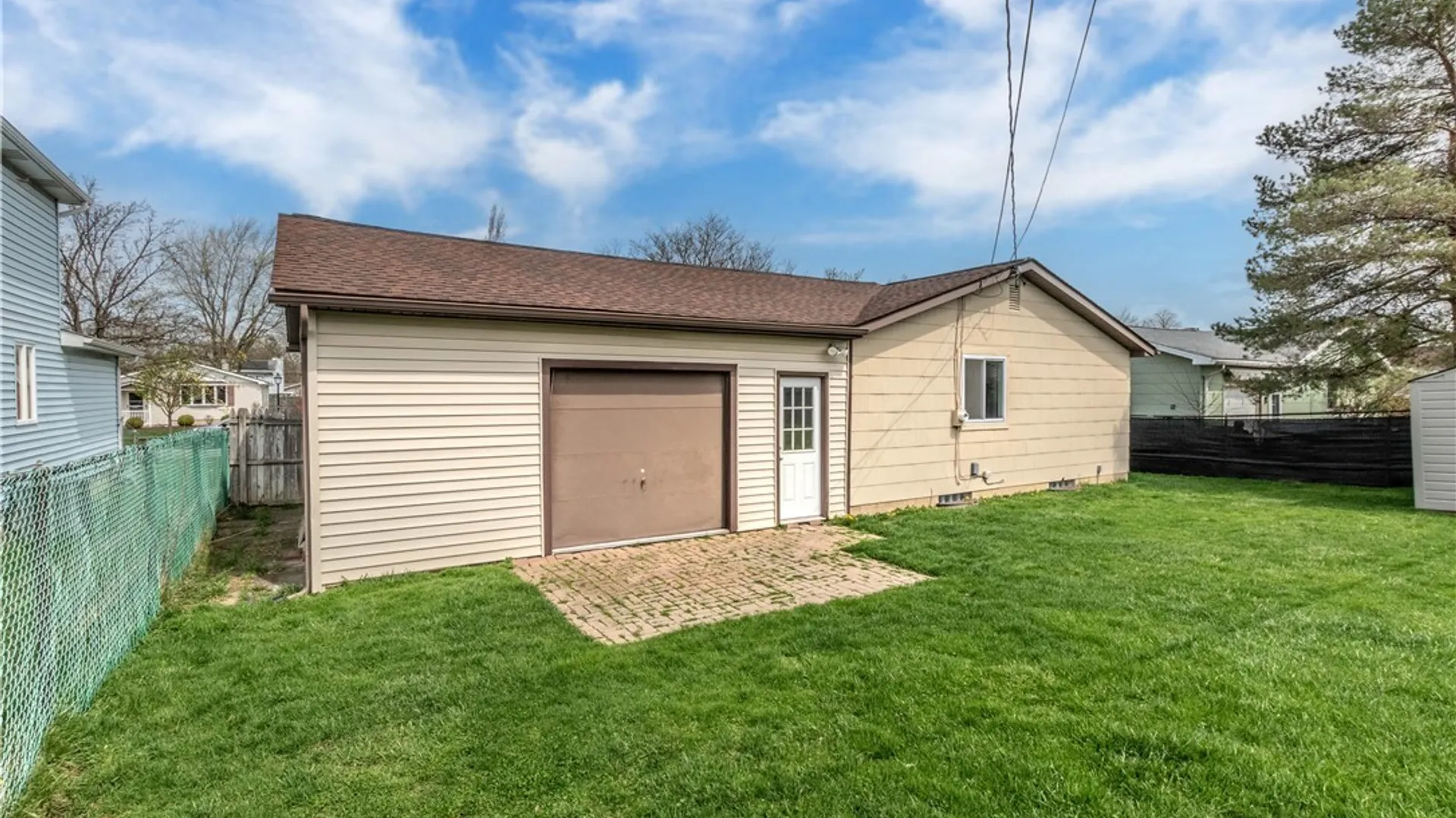 Property at 94 Gregory Court, Cheektowaga, NY 14043 23