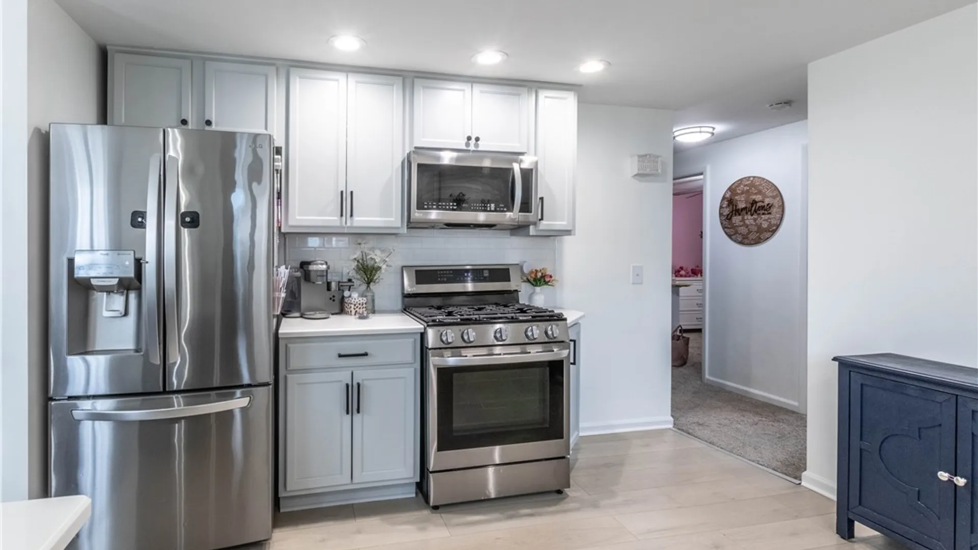 Property at 94 Gregory Court, Cheektowaga, NY 14043 9