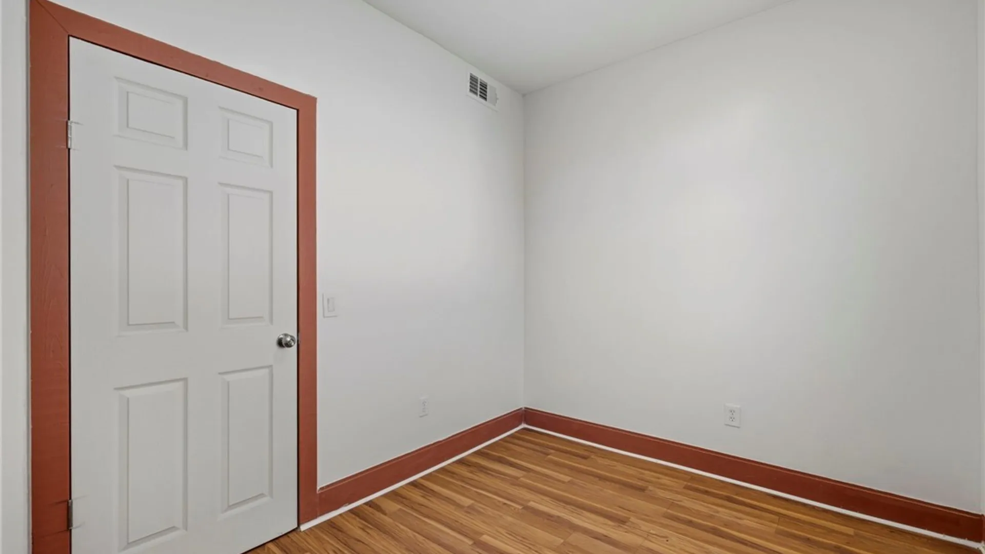 Property at 674 Jefferson Avenue, Buffalo, NY 14204 16
