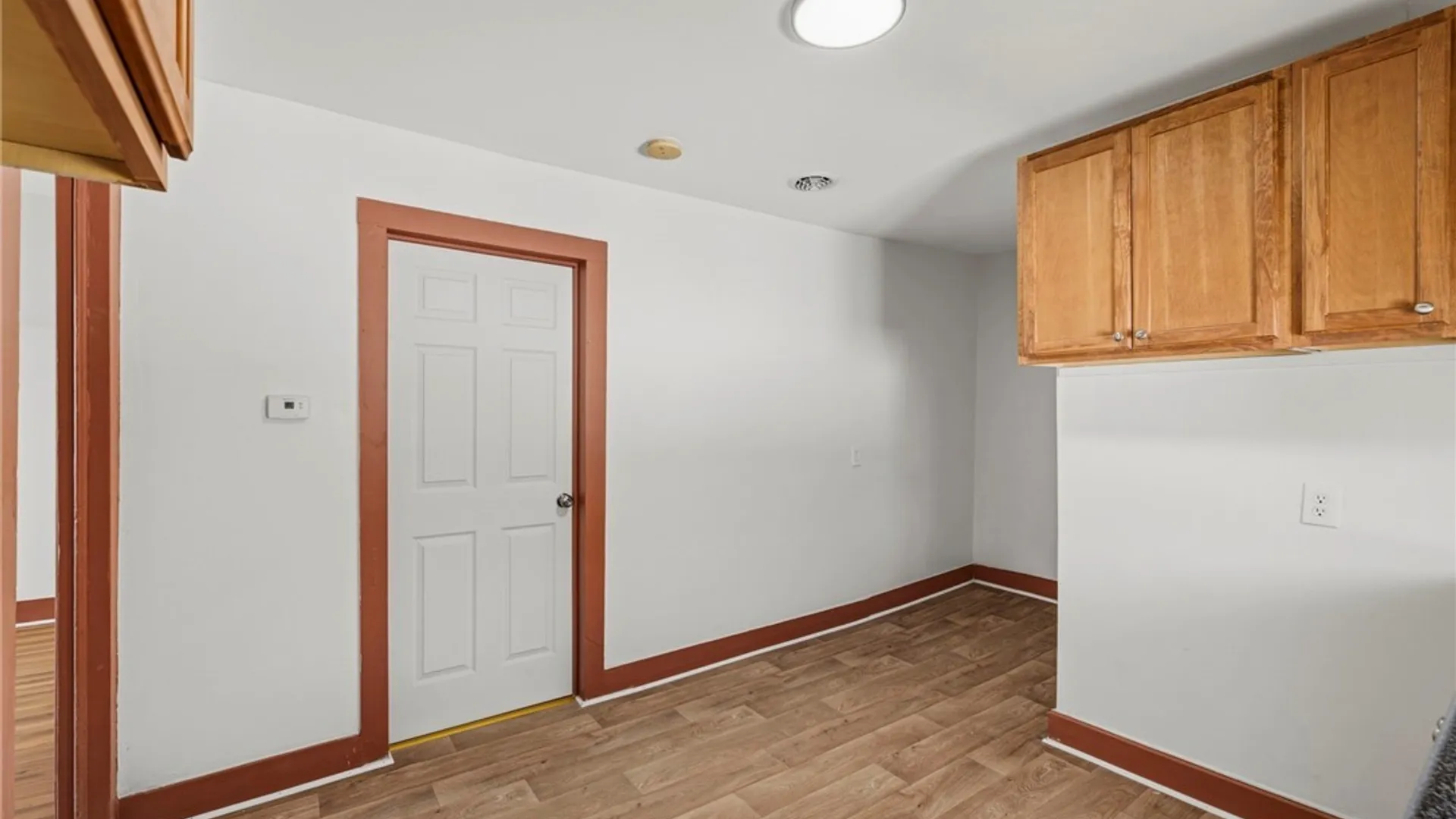 Property at 674 Jefferson Avenue, Buffalo, NY 14204 28