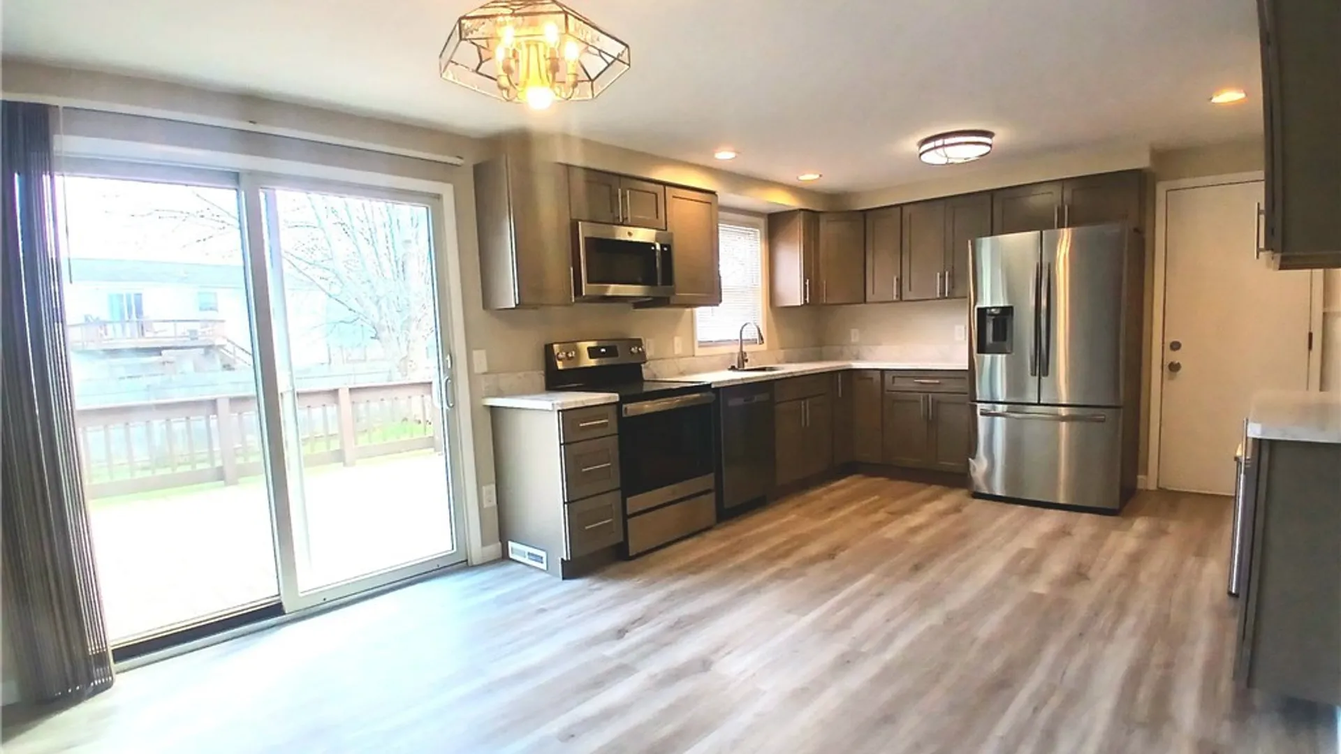 Property at 8244 Mantova Drive, Clay, NY 13041 4