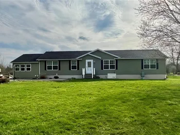 1452 State Route 104a, Sterling, NY 13156