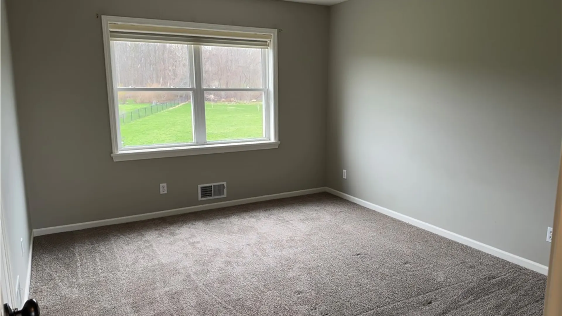 Property at 57 Winding Country Lane, Parma, NY 14559 22