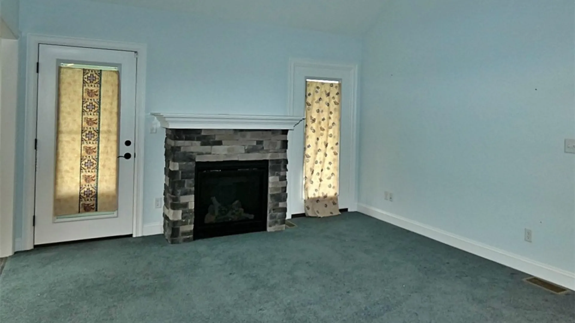 Property at 6385 Boston State Road, Hamburg, NY 14075 14