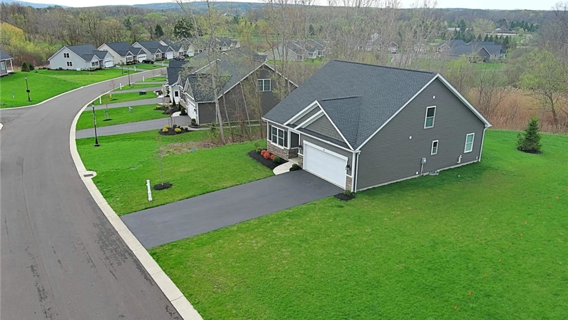 Property at 6385 Boston State Road, Hamburg, NY 14075 6