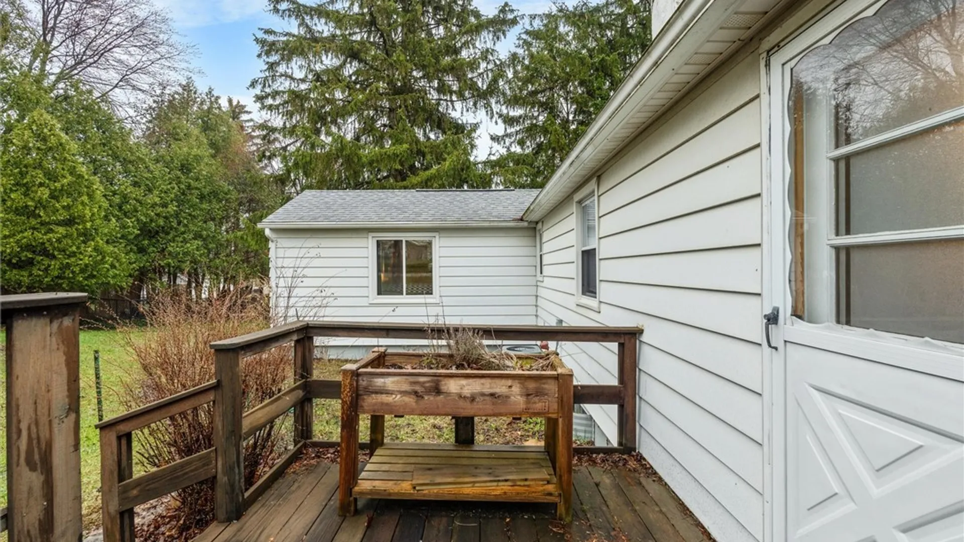 Property at 110 Trent Lane, Camillus, NY 13031 22