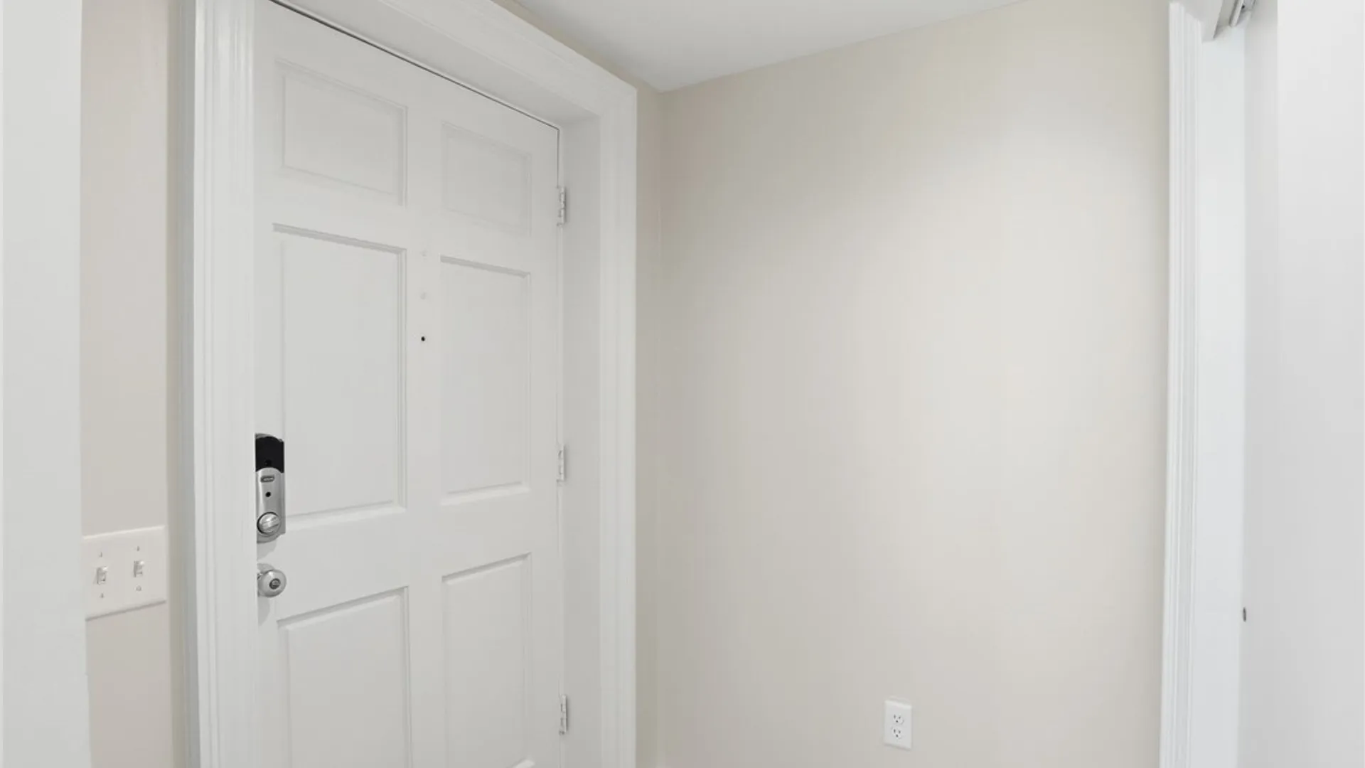 Property at 1474 Marsh Road, Perinton, NY 14534 3