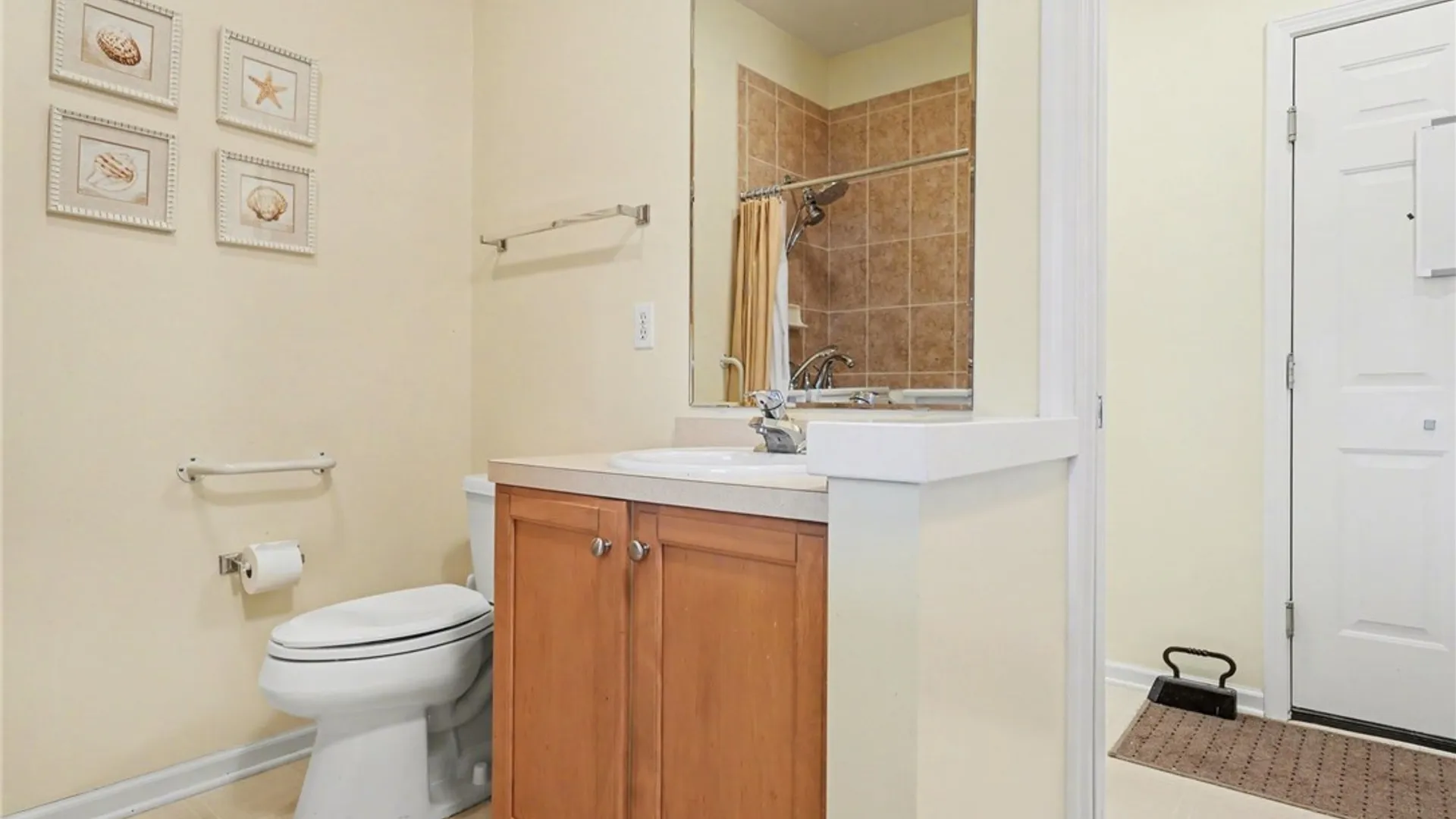 Property at 6 Captiva Crossing, Perinton, NY 14450 13