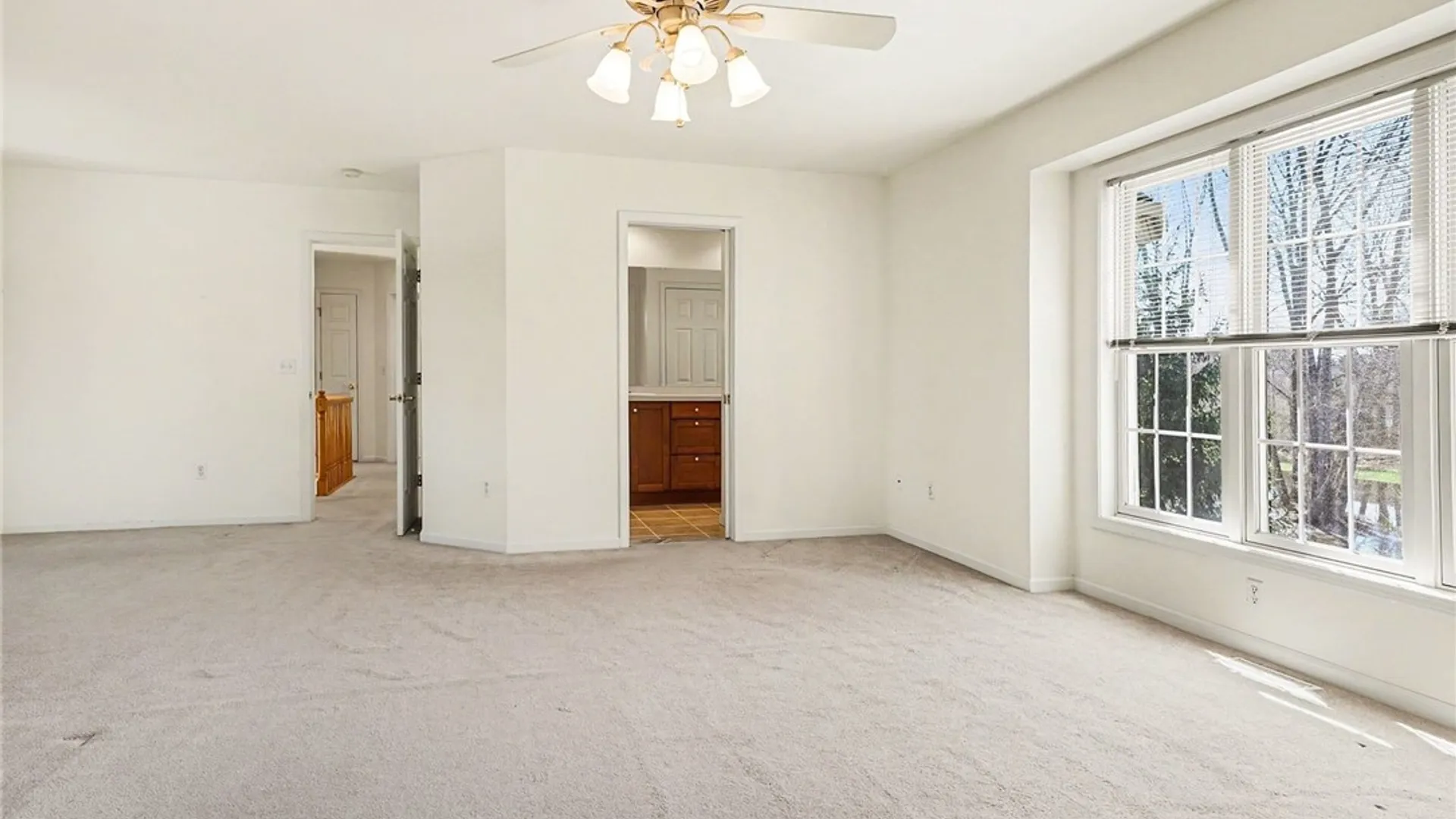 Property at 6 Captiva Crossing, Perinton, NY 14450 18