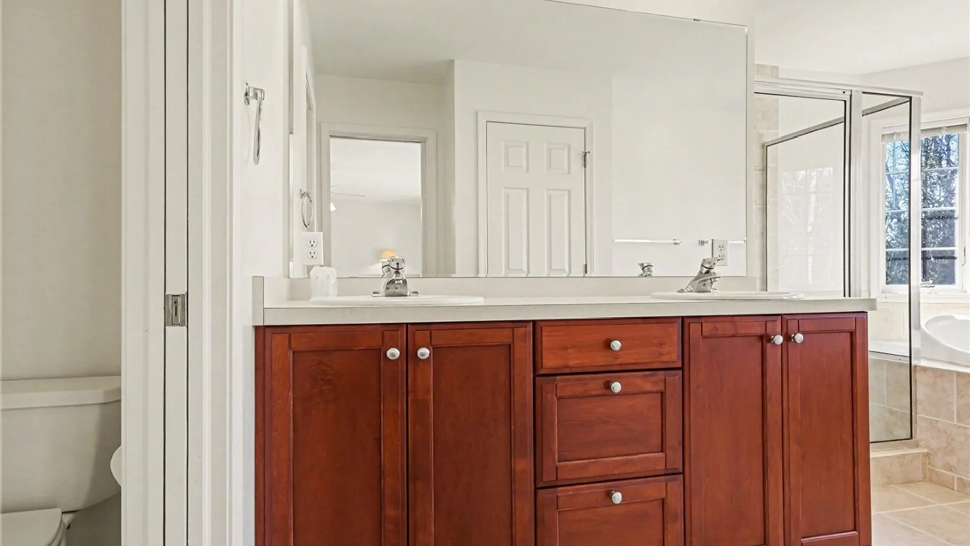 Property at 6 Captiva Crossing, Perinton, NY 14450 19