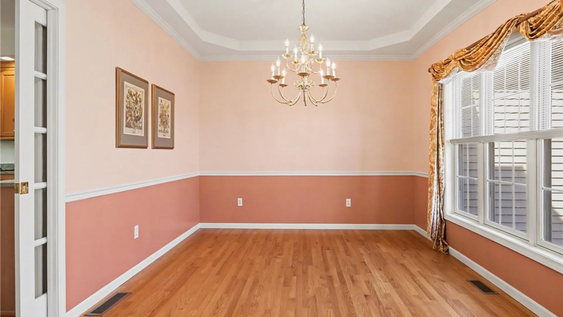 Property at 6 Captiva Crossing, Perinton, NY 14450 6