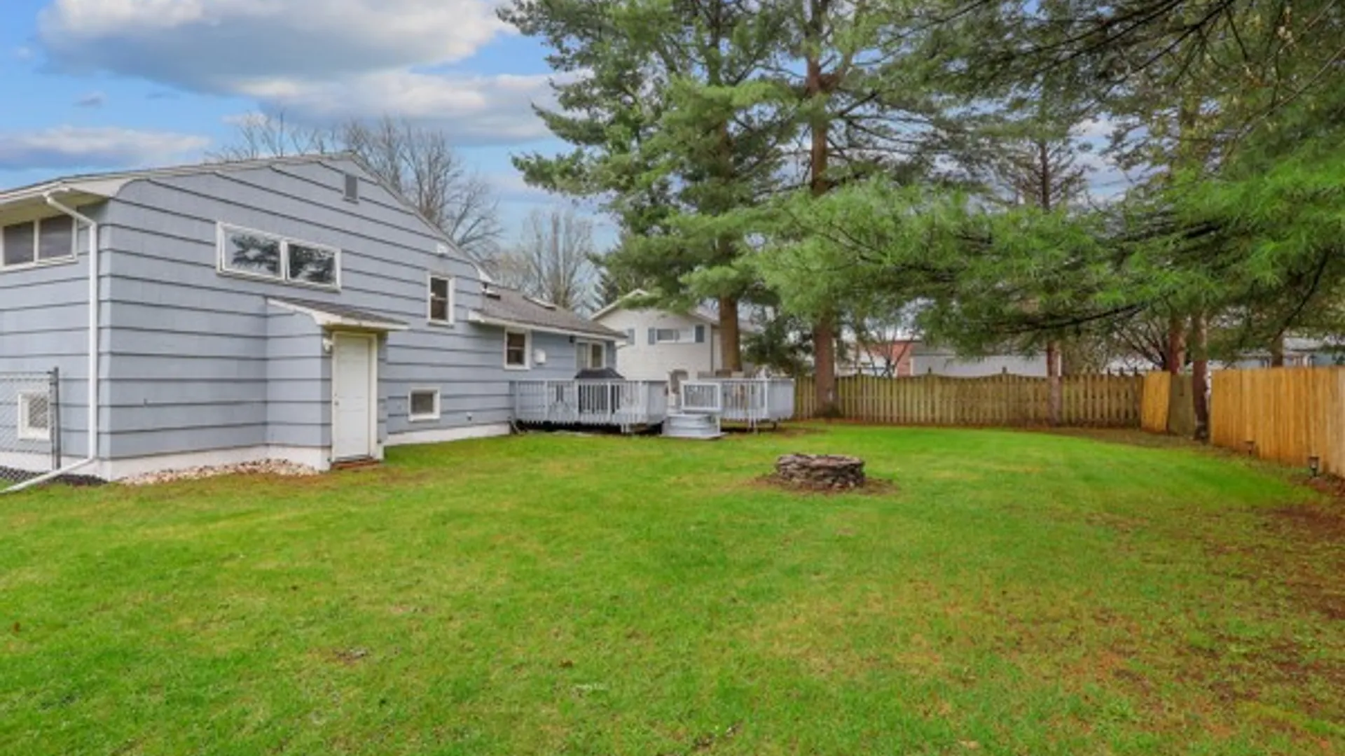 Property at 902 Leroy Road, Cicero, NY 13212 26