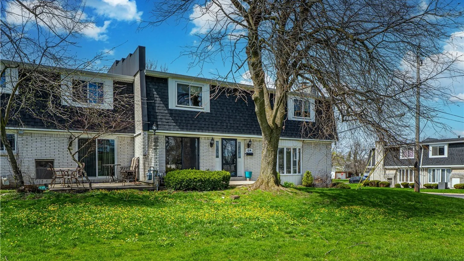 Property at 124 Harrogate, Amherst, NY 14221 5