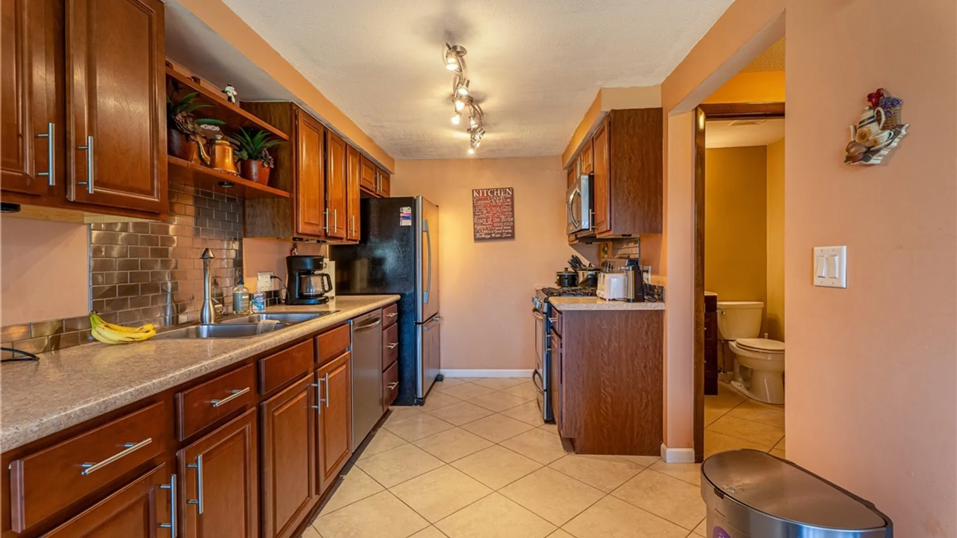 Property at 124 Harrogate, Amherst, NY 14221 9